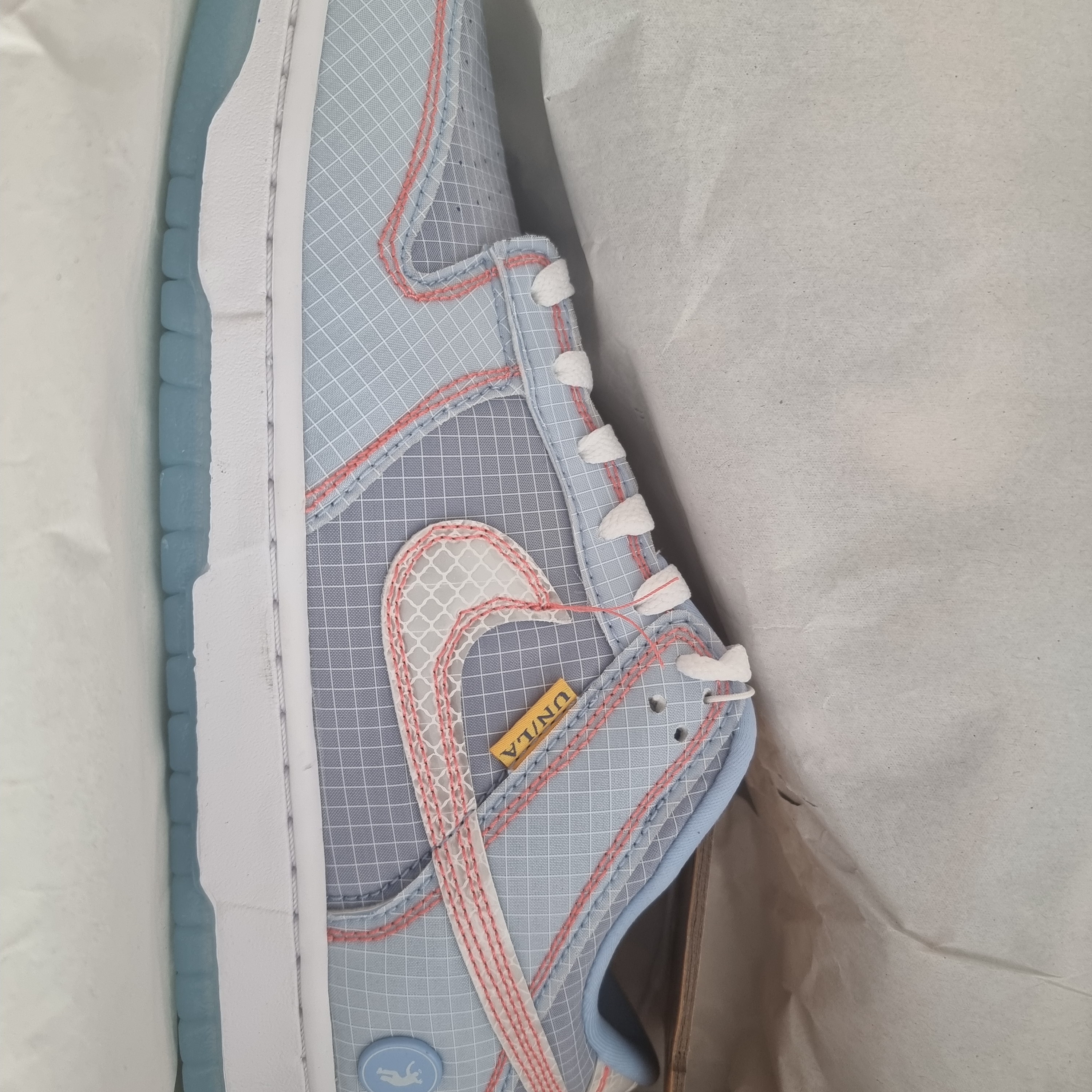 Nike x Union Dunk Low Passport Pack Argon 착용 스타일 - 3