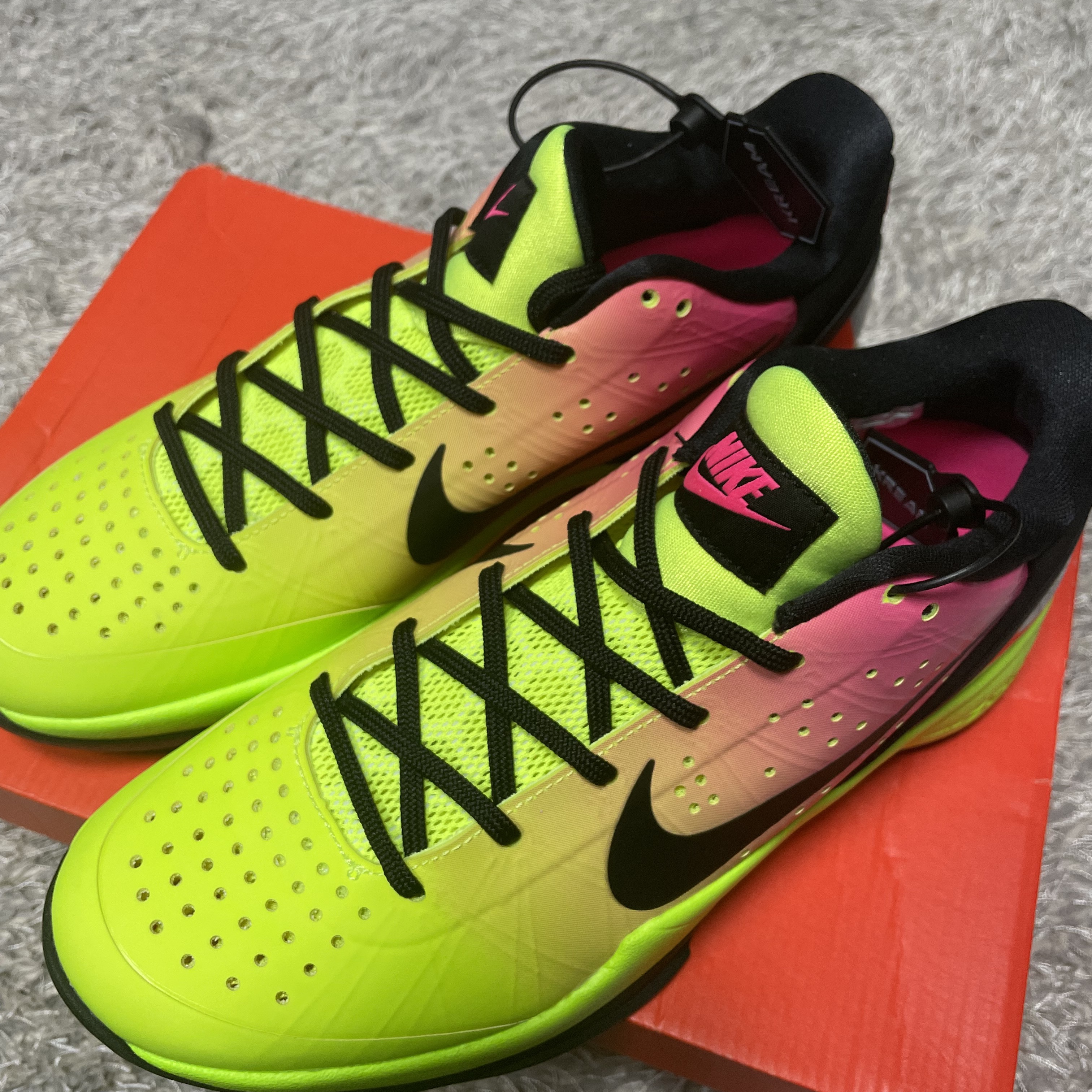 Nike Air Zoom Hyperattack Rio Edition 착용 스타일