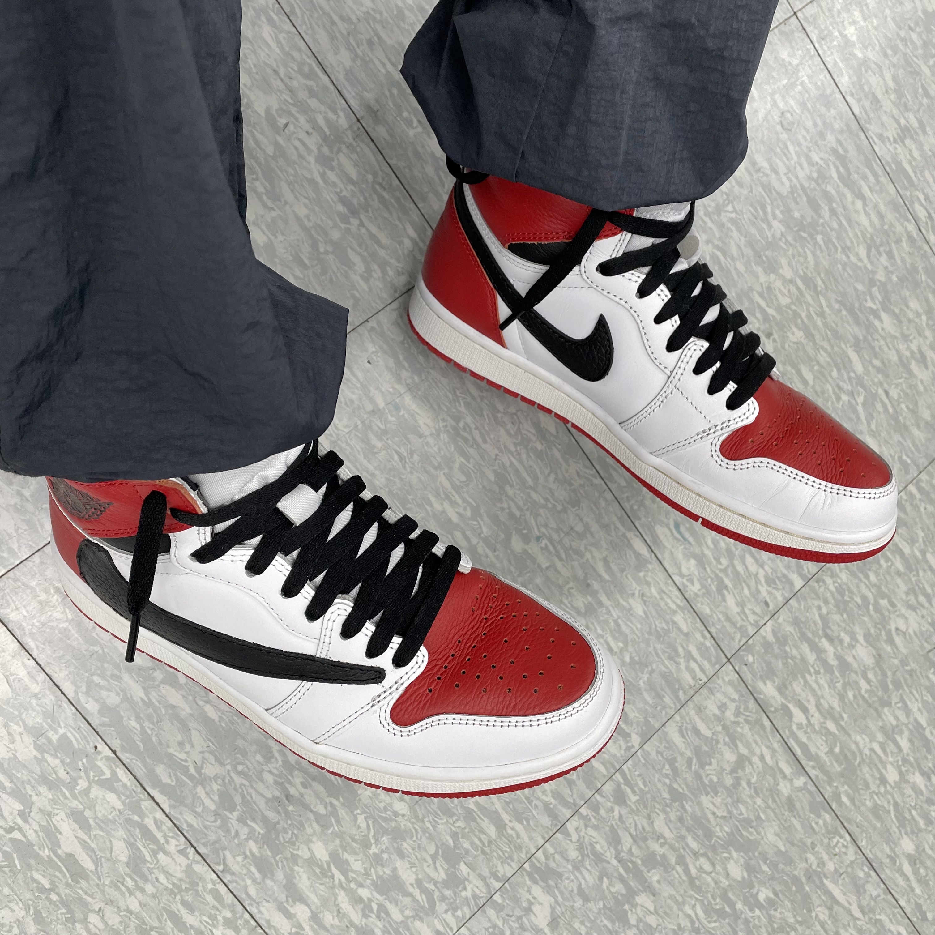 Jordan 1 Retro High OG Heritage 착용 스타일 - 2