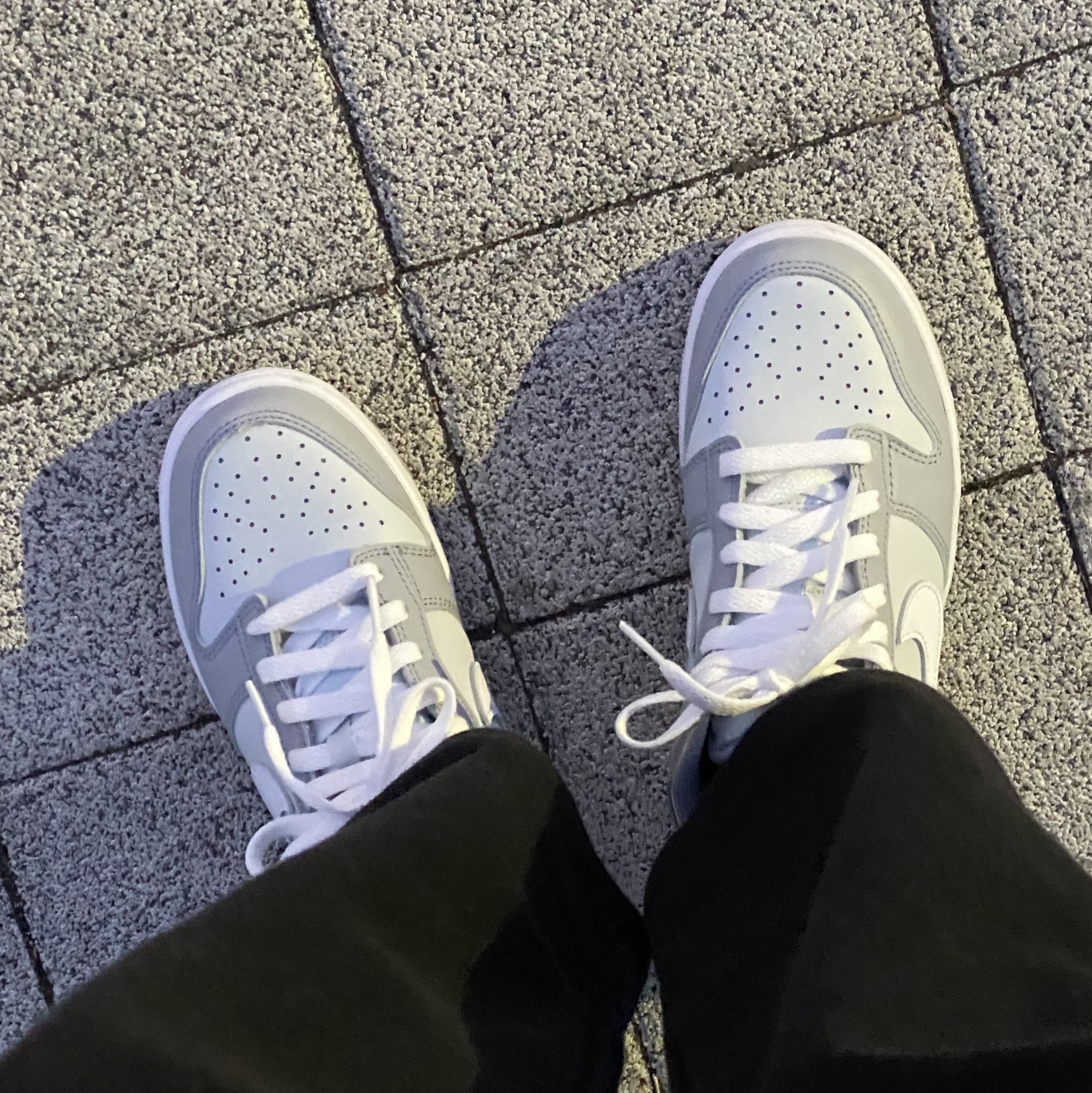 (GS) Nike Dunk Low Wolf Grey 착용 스타일