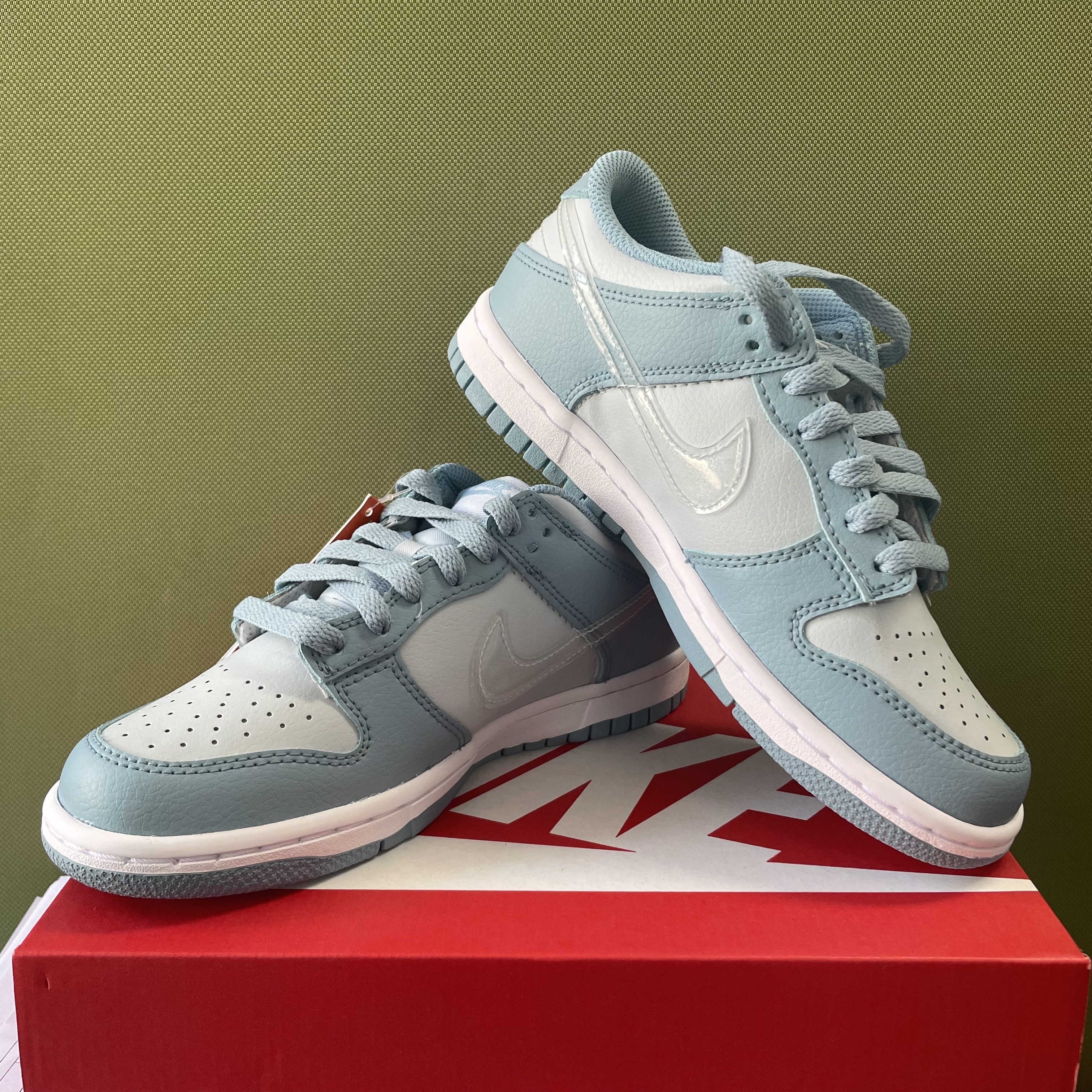 (GS) Nike Dunk Low Aura 착용 스타일 - 2