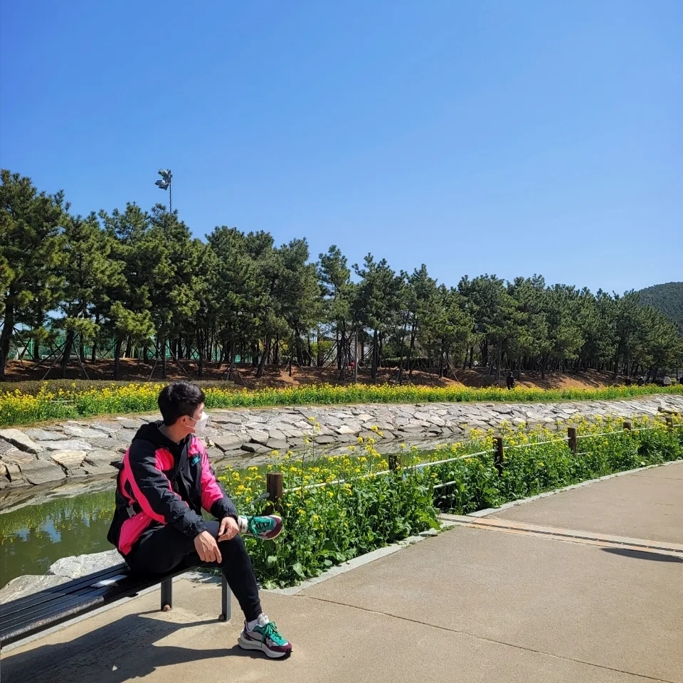 Nike x Sacai VaporWaffle String & Black Villain Red 착용 스타일 - 1