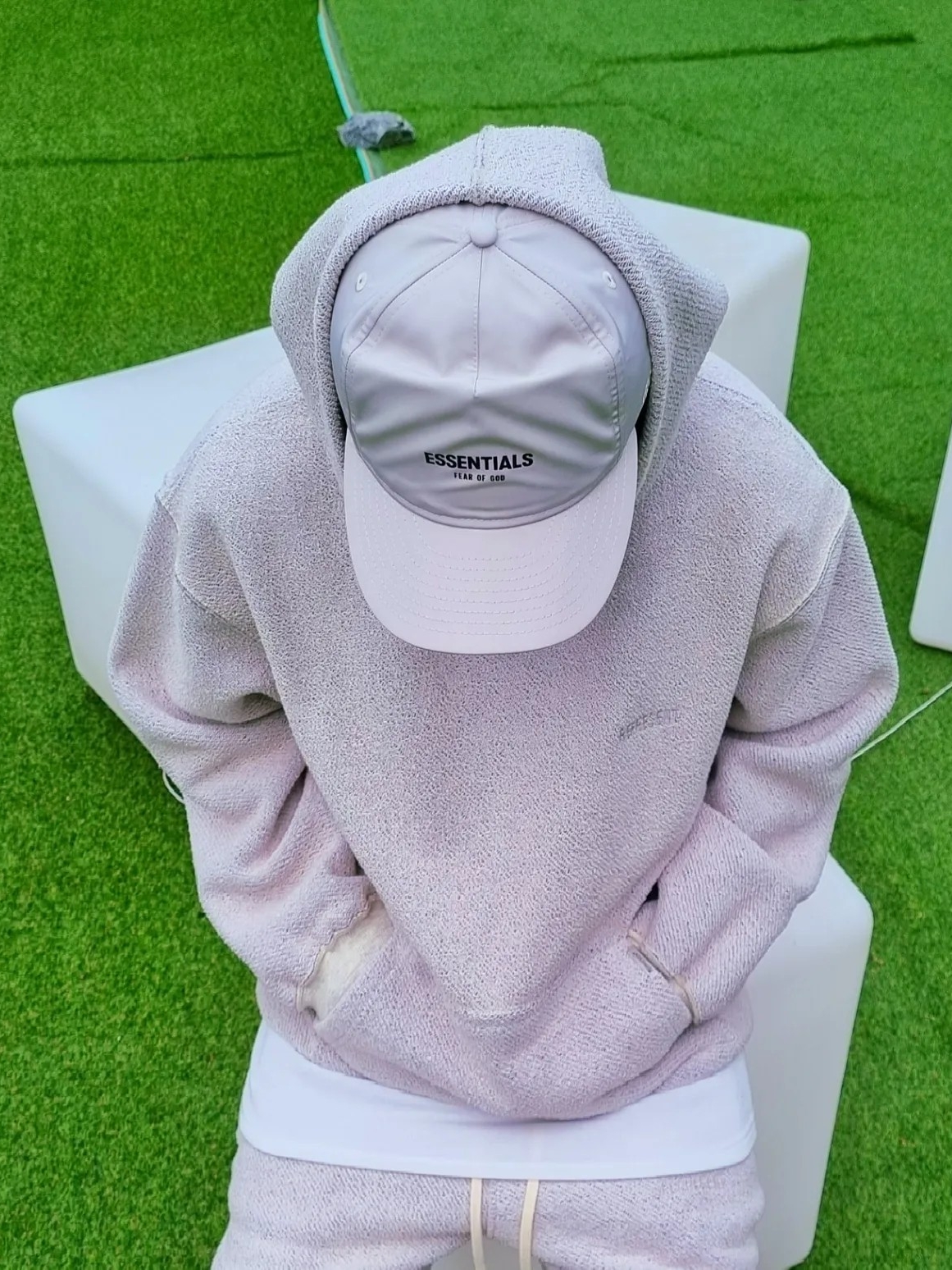 Nike x Peaceminusone Kwondo1 White, Essentials x New Era Retro Crown Cap Moonstruck 착용 스타일 - 2