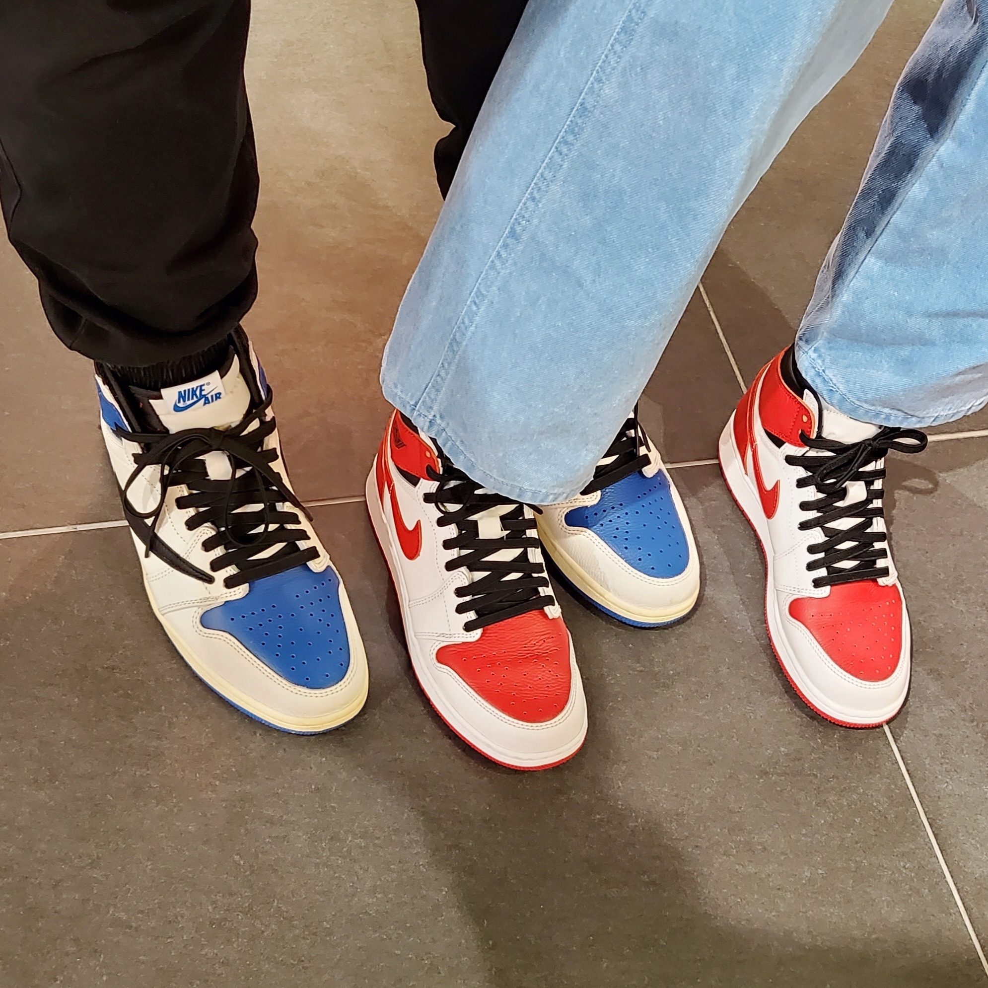 Jordan 1 x Travis Scott x Fragment Retro High OG SP Military Blue, (GS) Jordan 1 Retro High OG Heritage 착용 스타일 - 1