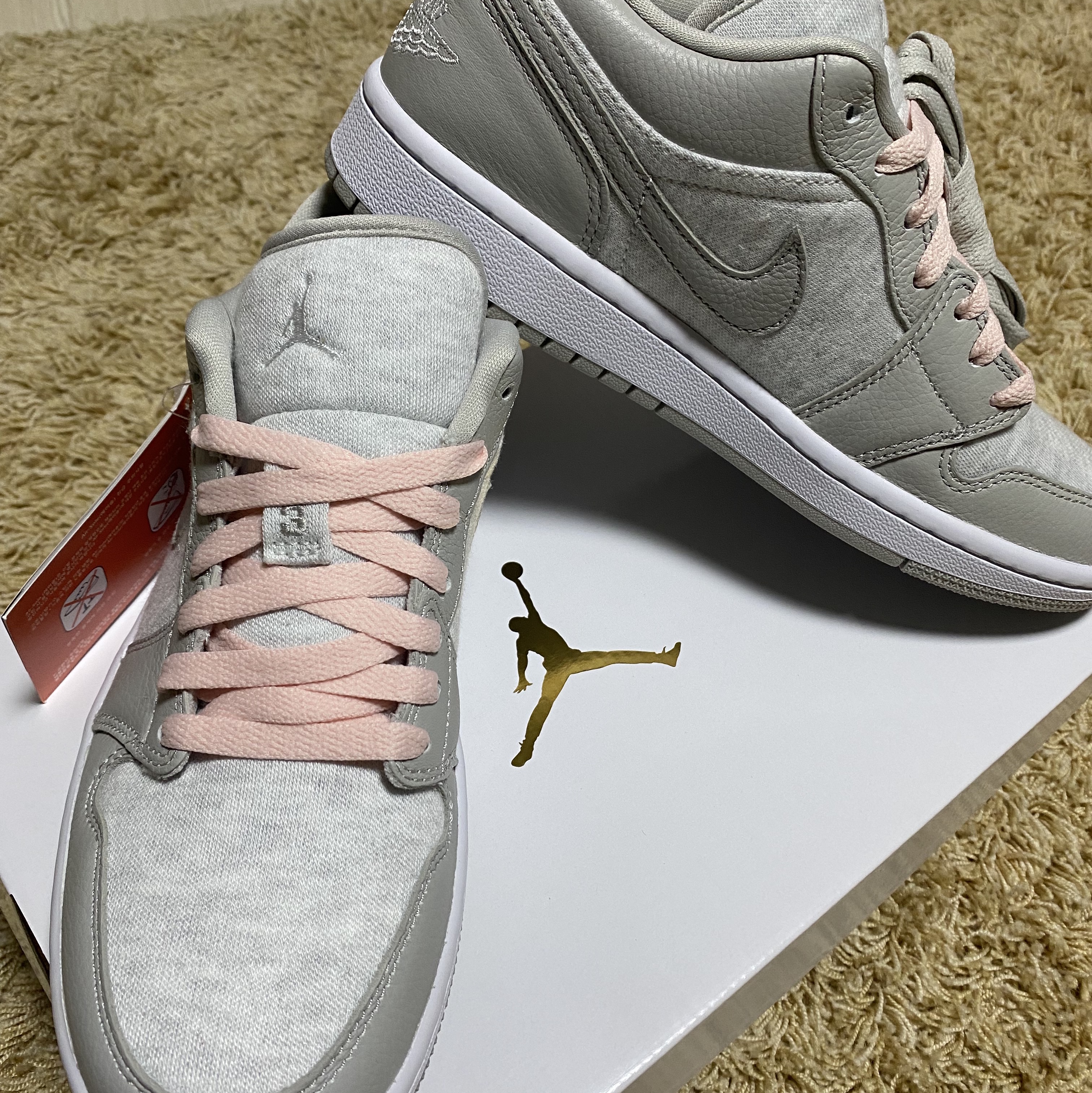 (W) Jordan 1 Low SE Light Iron Ore Atmosphere 착용 스타일 - 1