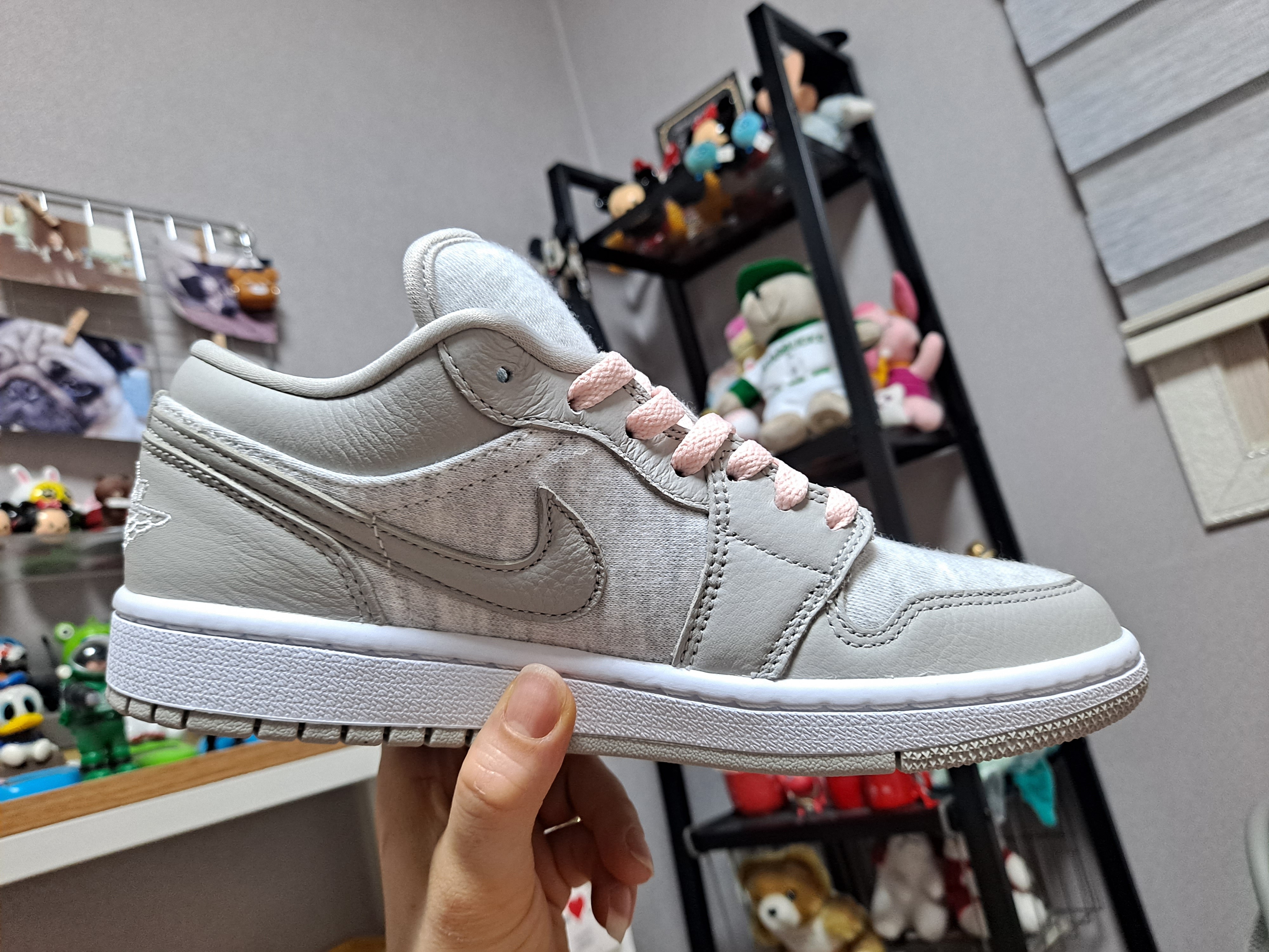 (W) Jordan 1 Low SE Light Iron Ore Atmosphere 착용 스타일
