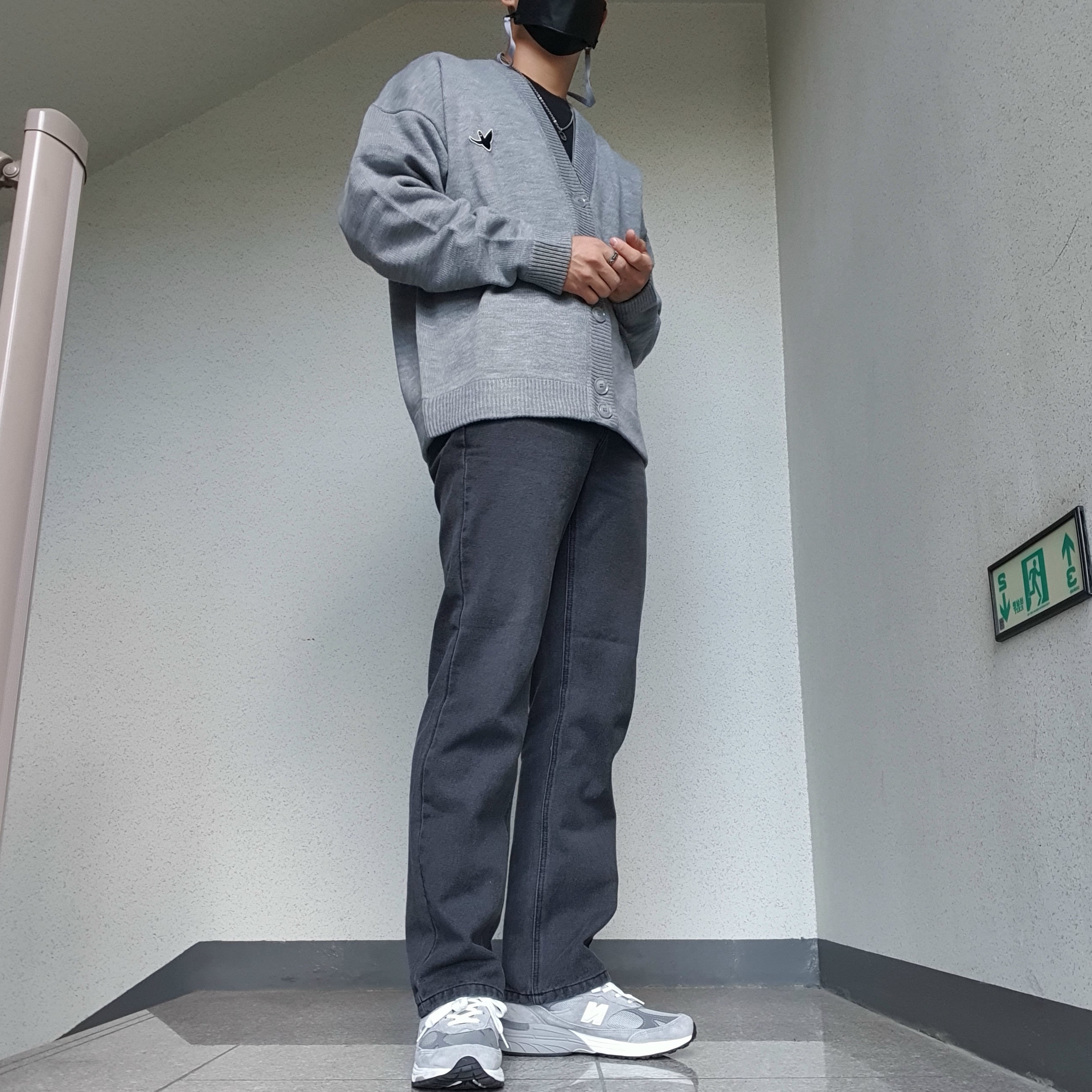 (W) New Balance 993 Made in USA Grey - B Standard 착용 스타일 - 1
