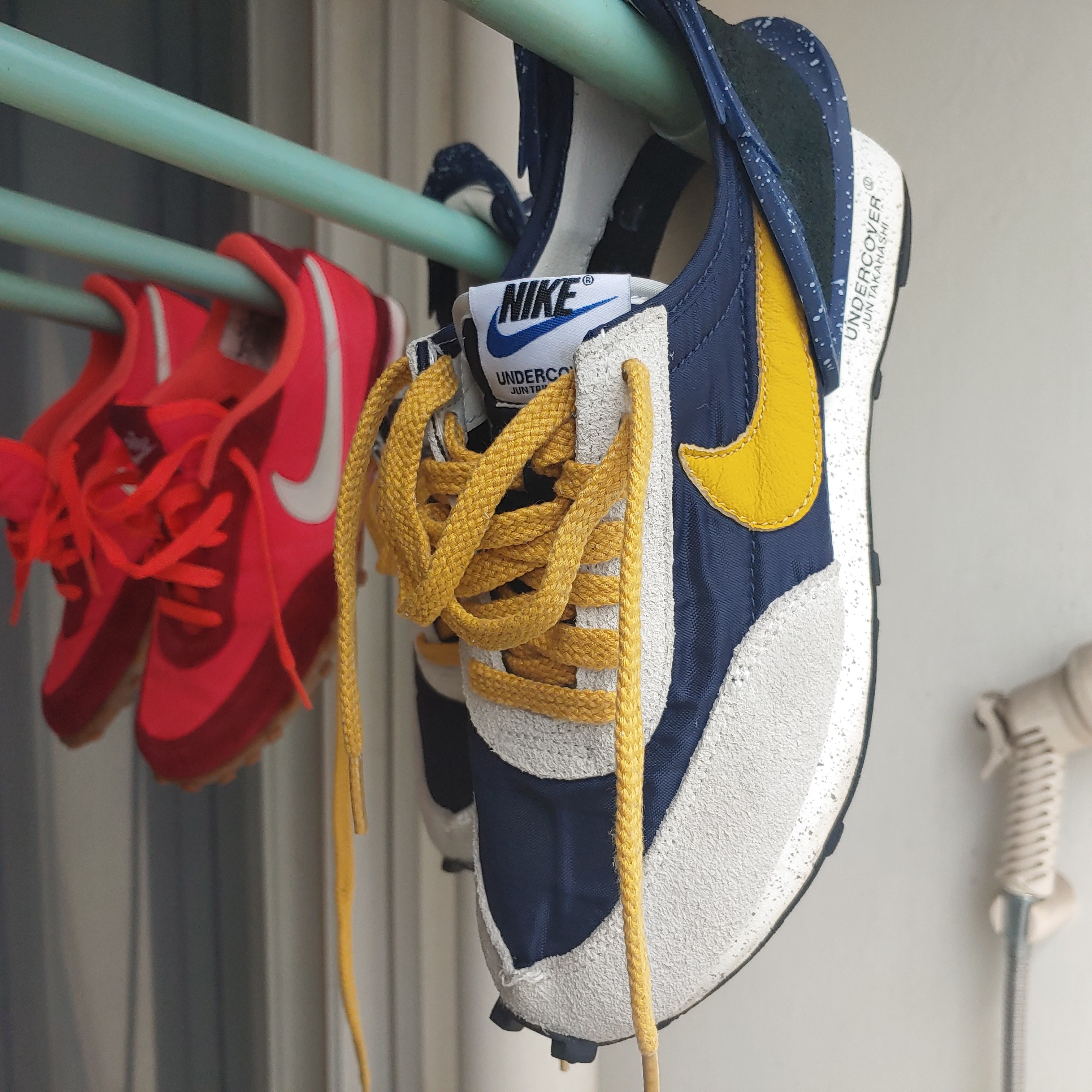 Adidas Superstar Triple Black, (W) Nike x Undercover Daybreak Obsidian 착용 스타일 - 2