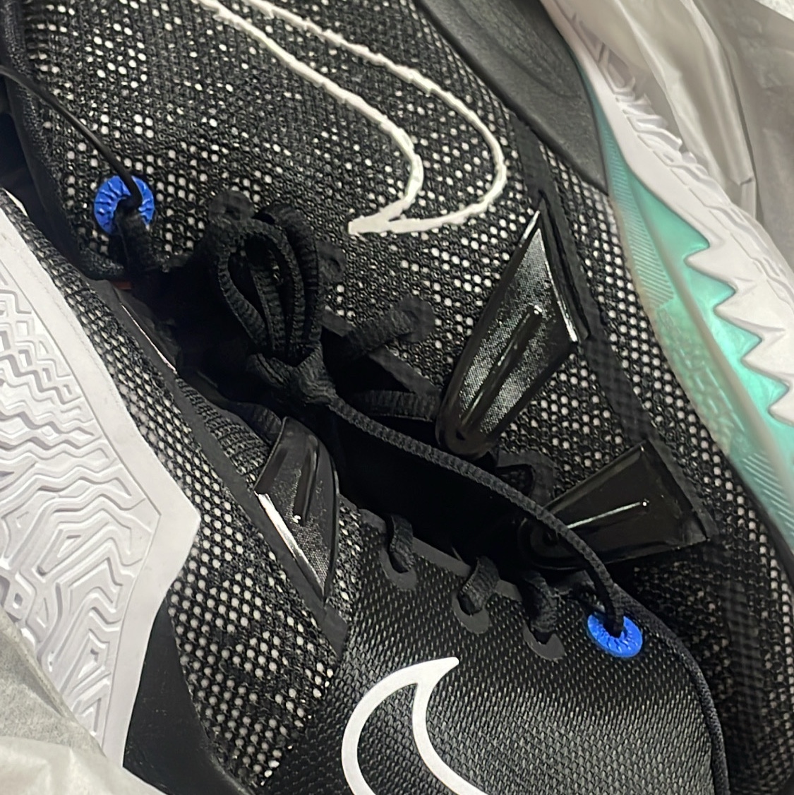 Nike Kyrie 7 EP Brooklyn 착용 스타일 - 1
