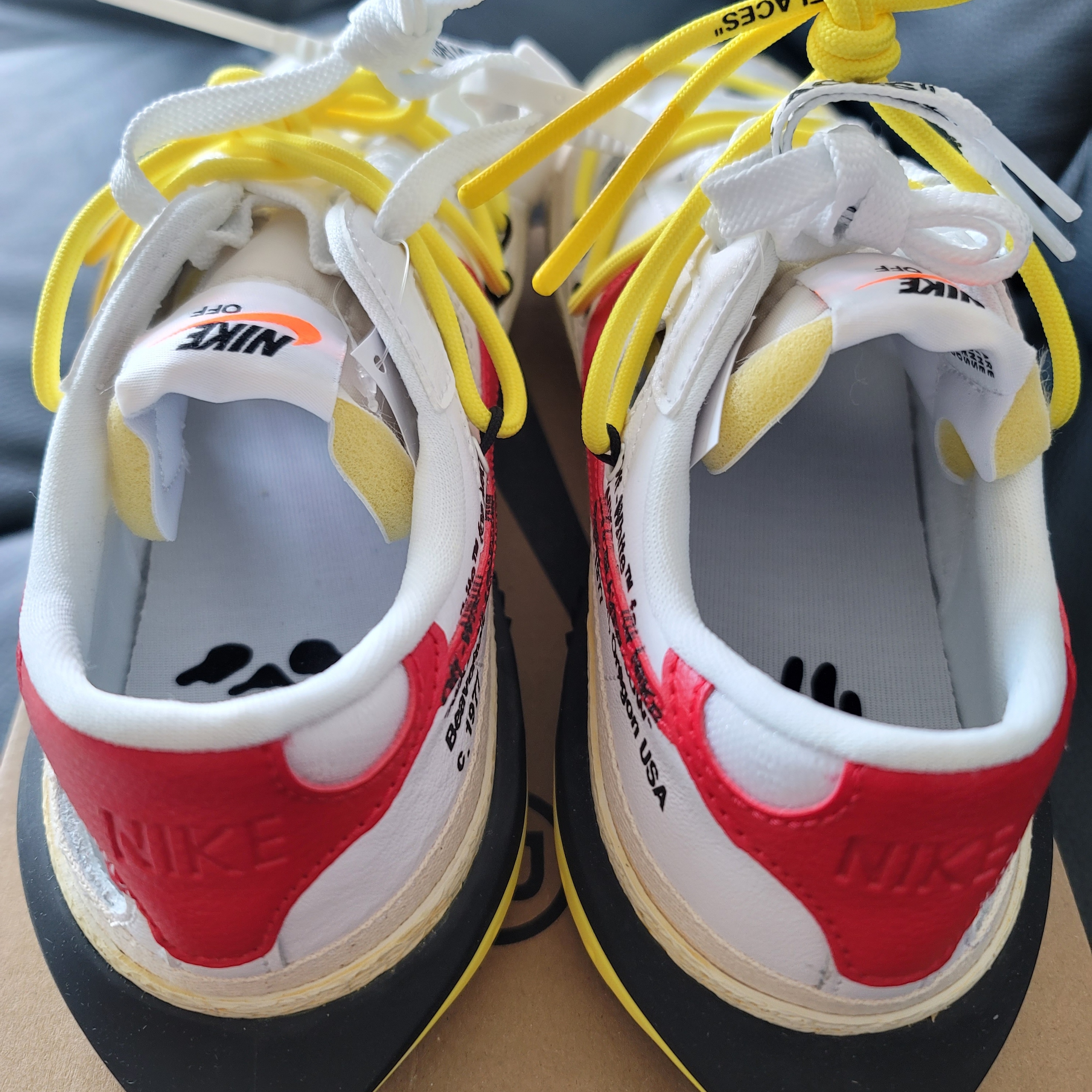 Nike x Off-White Blazer Low '77 White and University Red 착용 스타일 - 4