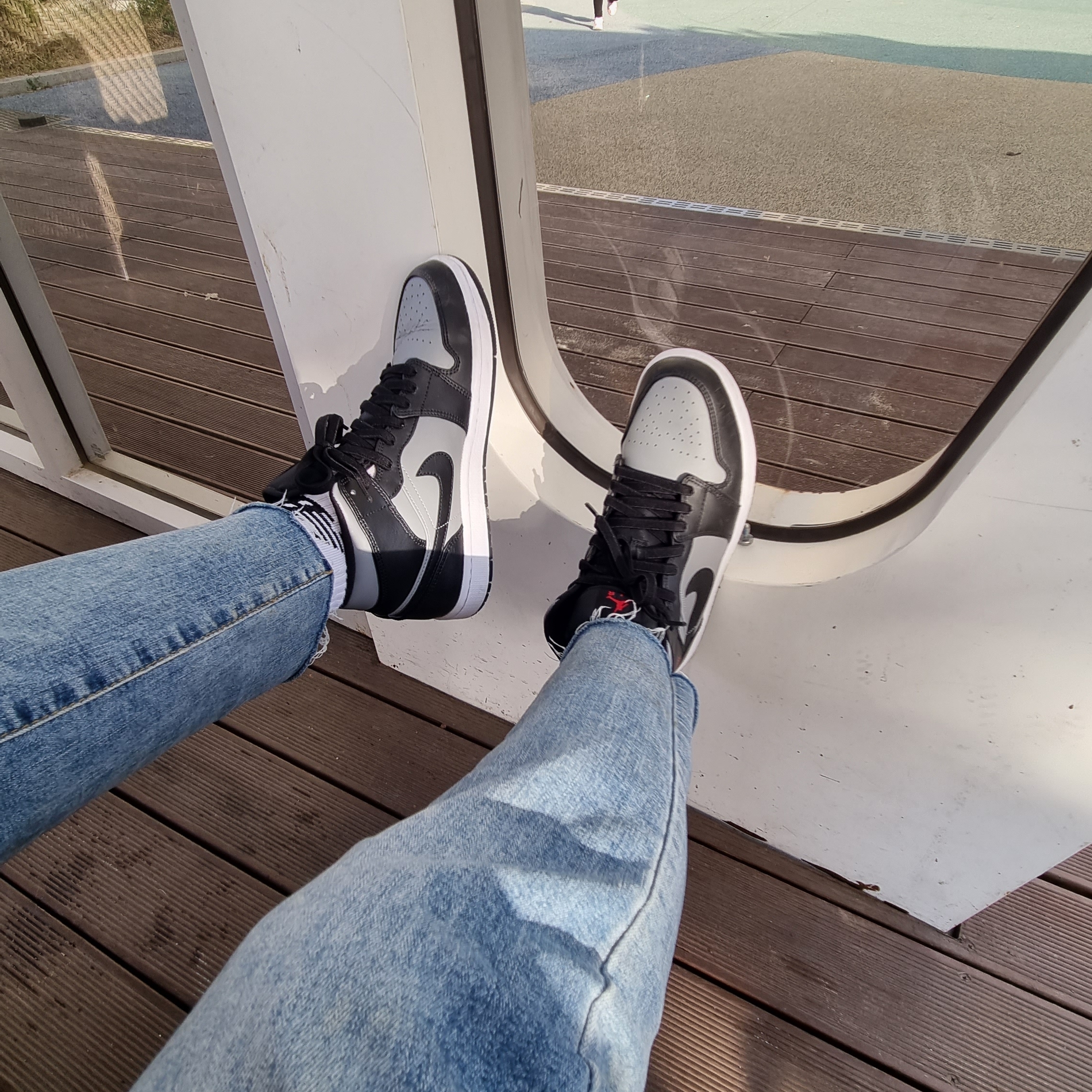 Jordan 1 Mid Shadow 착용 스타일 - 2
