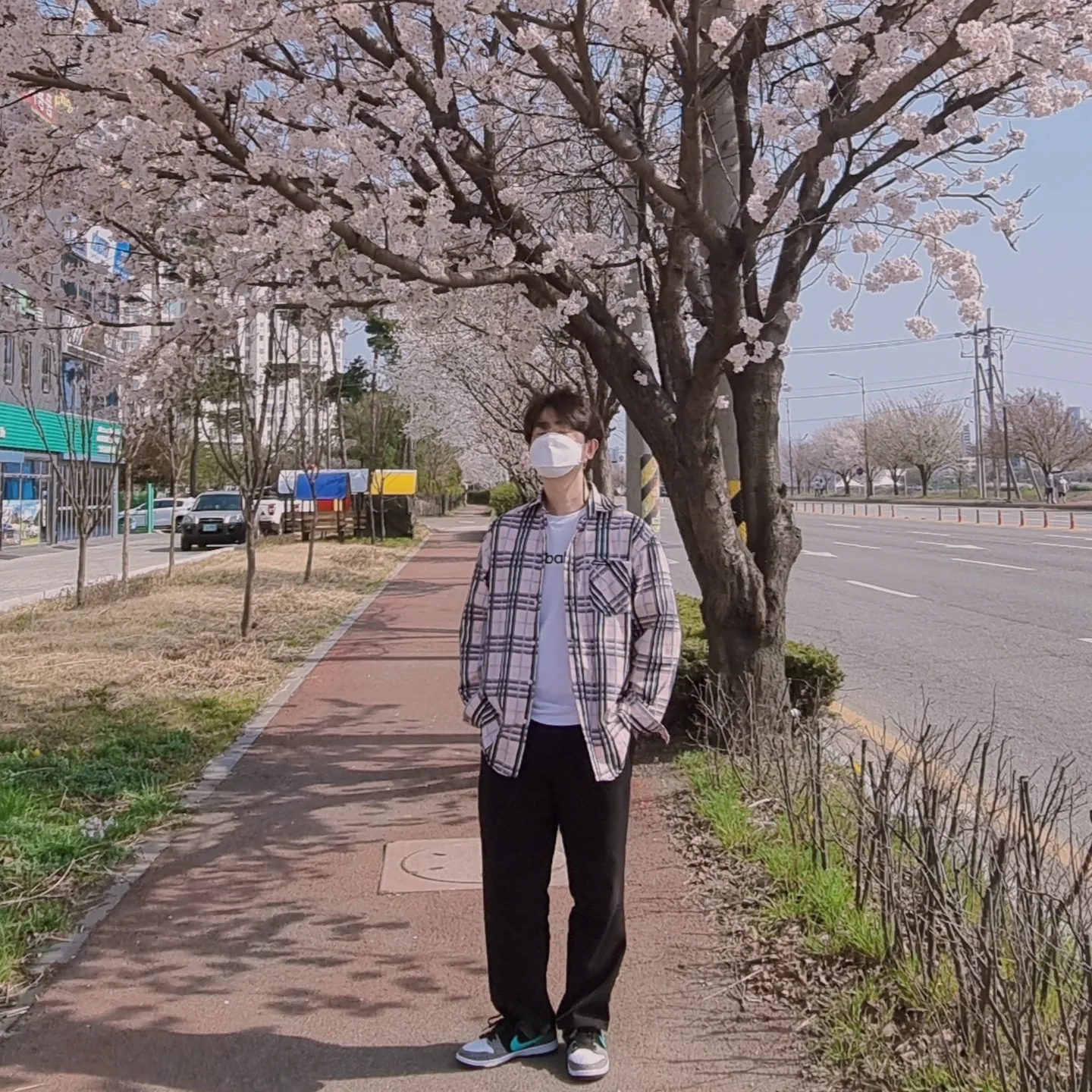 Nike SB Dunk Low Pro Clear Jade 착용 스타일