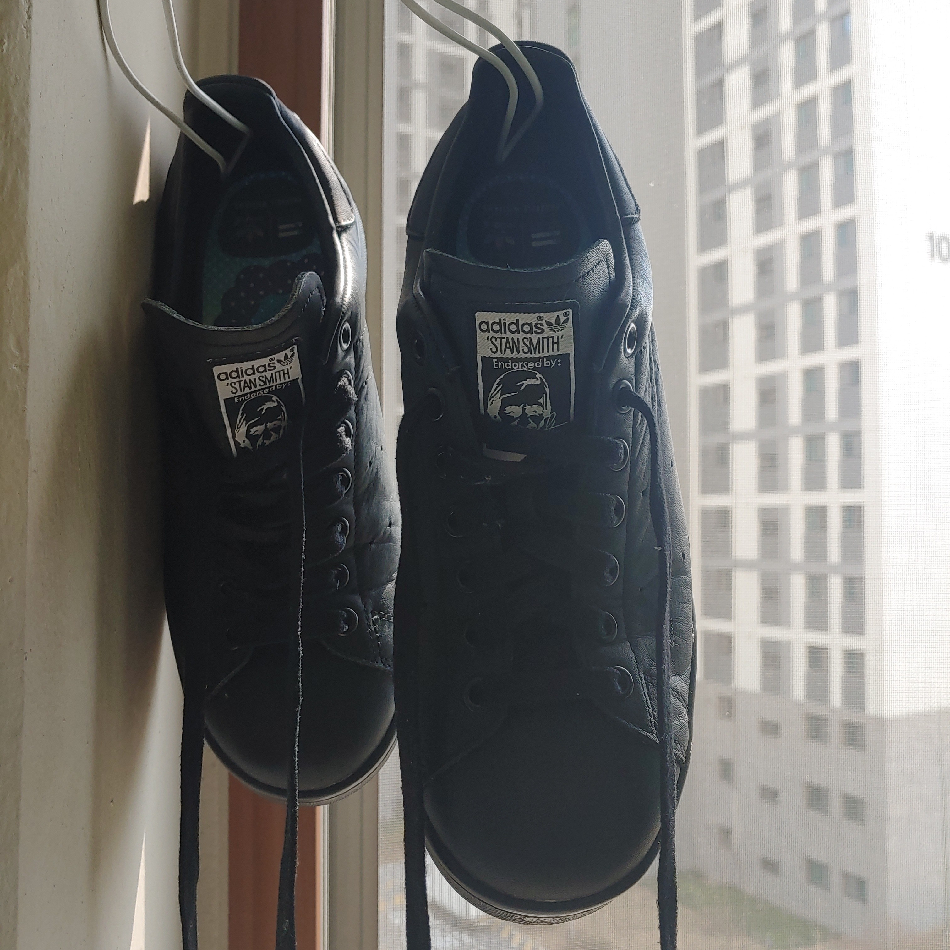 Adidas Superstar Triple Black, (W) Nike x Undercover Daybreak Obsidian 착용 스타일 - 3