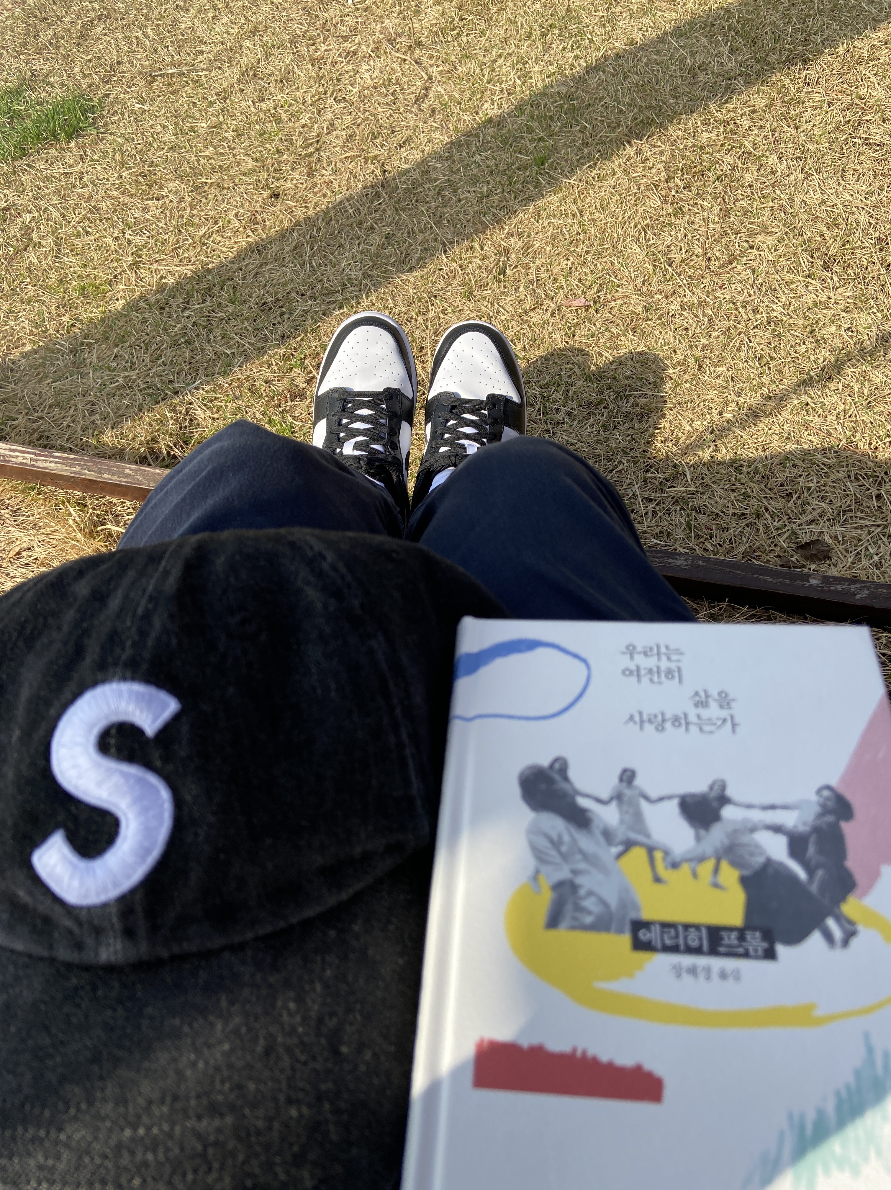 Supreme Circles Jacquard Denim Camp Cap Blue - 21FW, Nike Dunk Low Retro Black 착용 스타일 - 4