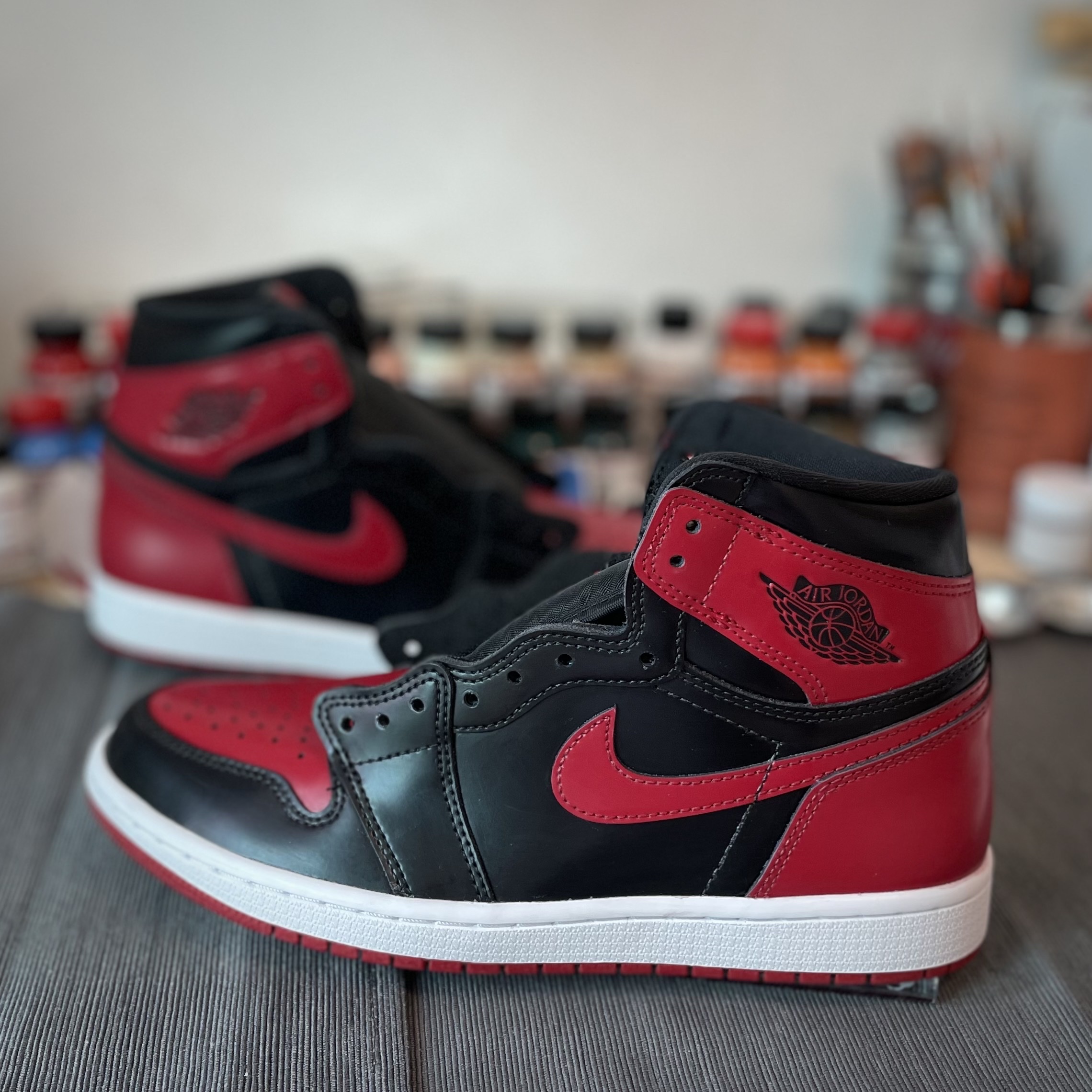 Jordan 1 Retro High OG Patent Bred 착용 스타일 - 1