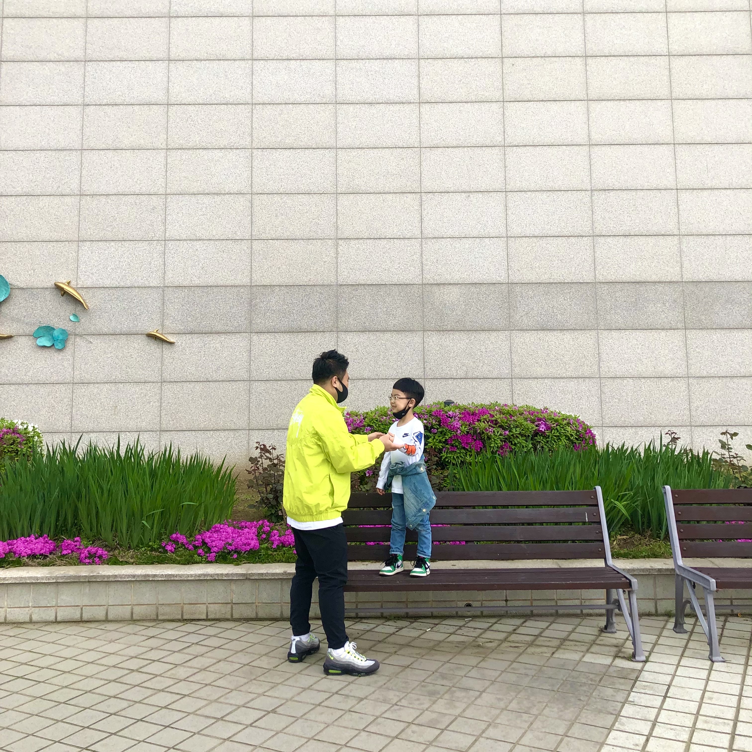 Nike Air Max 95 OG Neon 2018, Nike x Stussy Windrunner Jacket Bright Cactus 착용 스타일