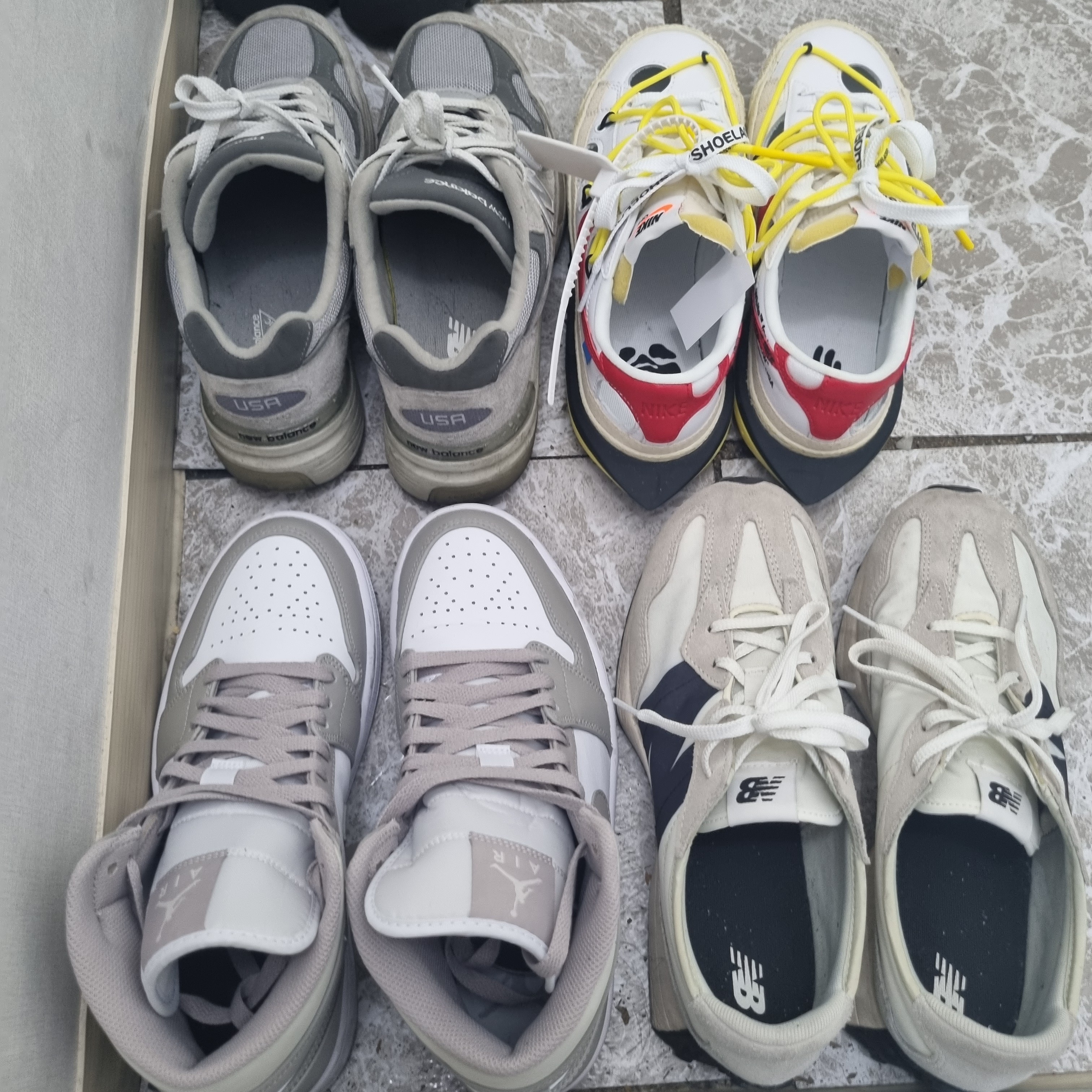Jordan 1 Mid College Grey, (GS) New Balance 327 Silver Birch Black - M Standard 착용 스타일