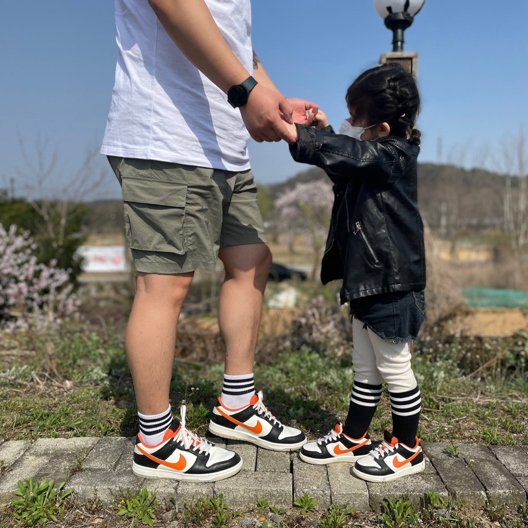Nike Dunk Low Retro PRM Halloween, (GS) Nike Dunk Low PRM Halloween 착용 스타일 - 1