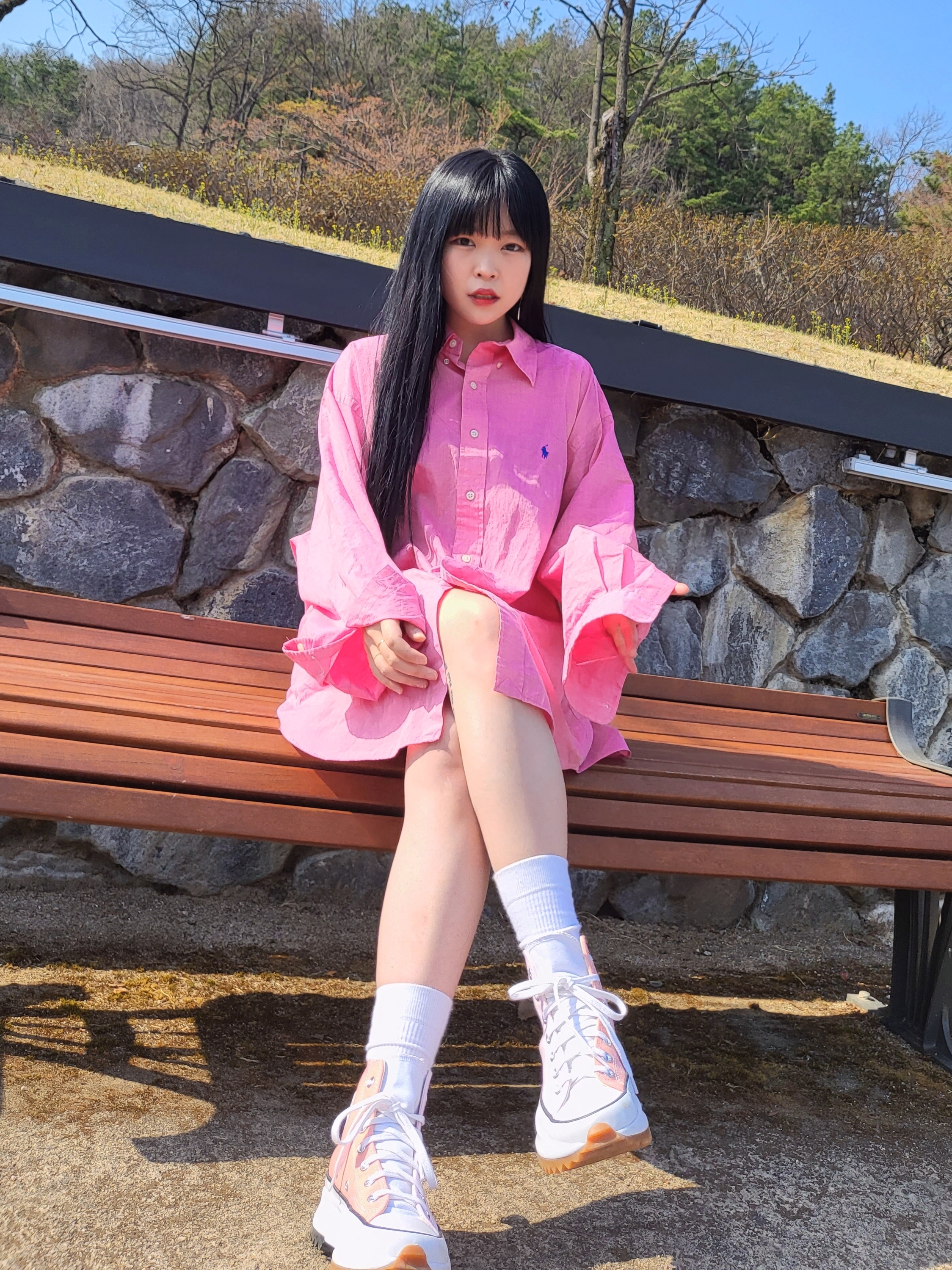 Converse Run Star Hike Hi Pink Quartz Pink Foam 착용 스타일 - 1