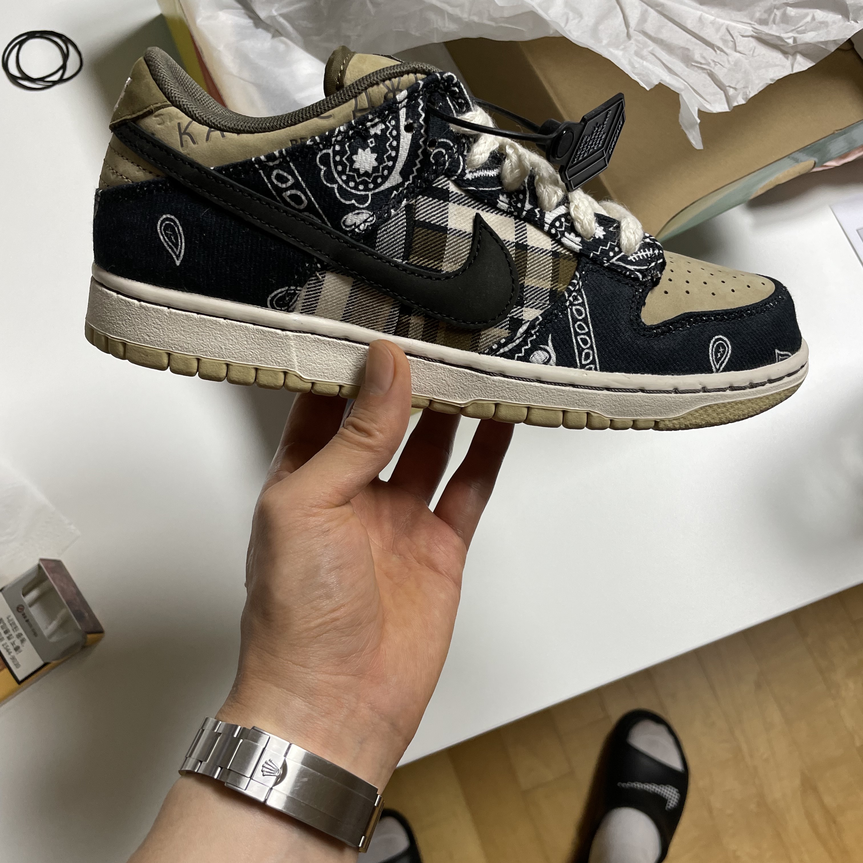 Nike x Travis Scott SB Dunk Low 착용 스타일