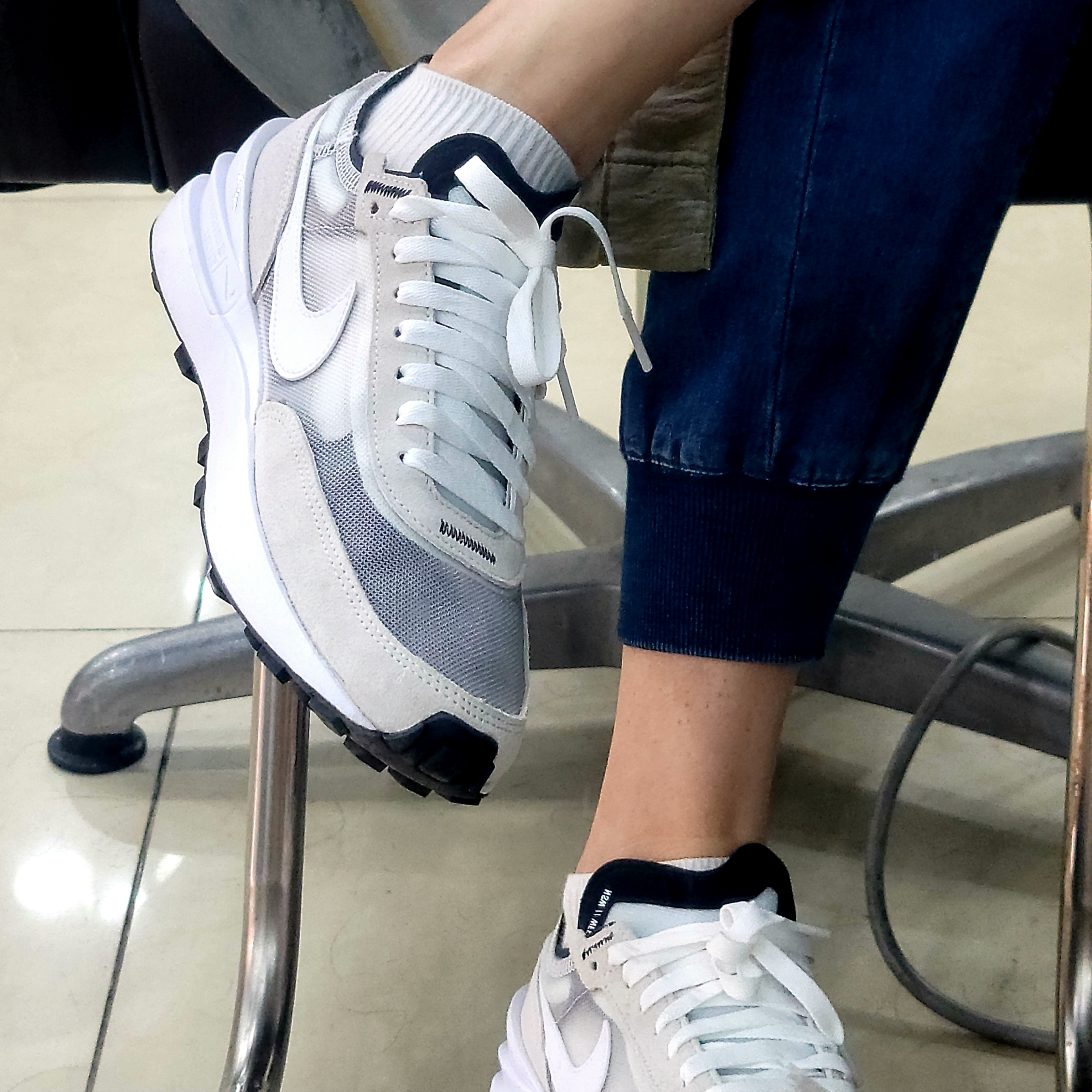 Nike Waffle One Infinite Lilac 착용 스타일