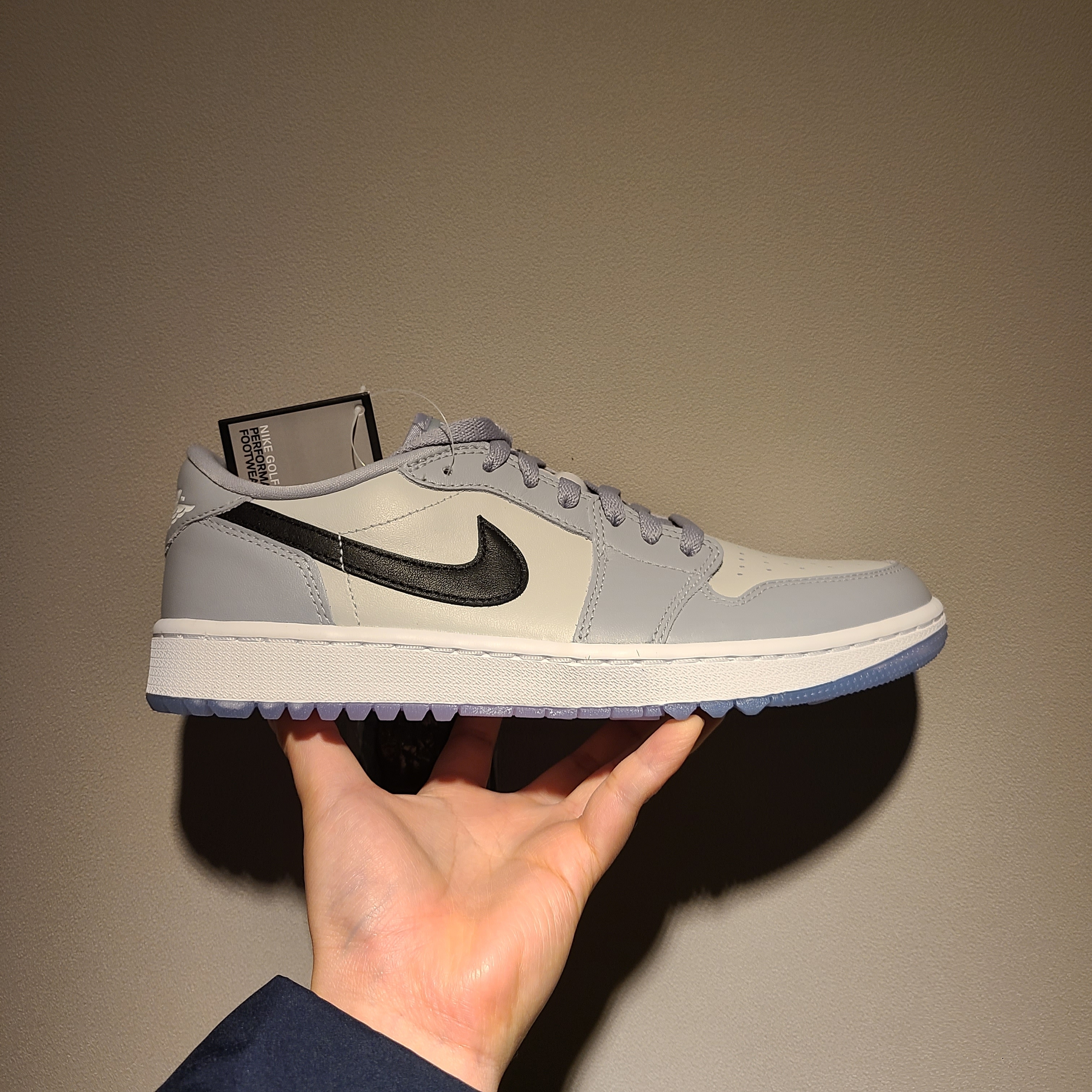 Jordan 1 Low Golf Wolf Grey 착용 스타일