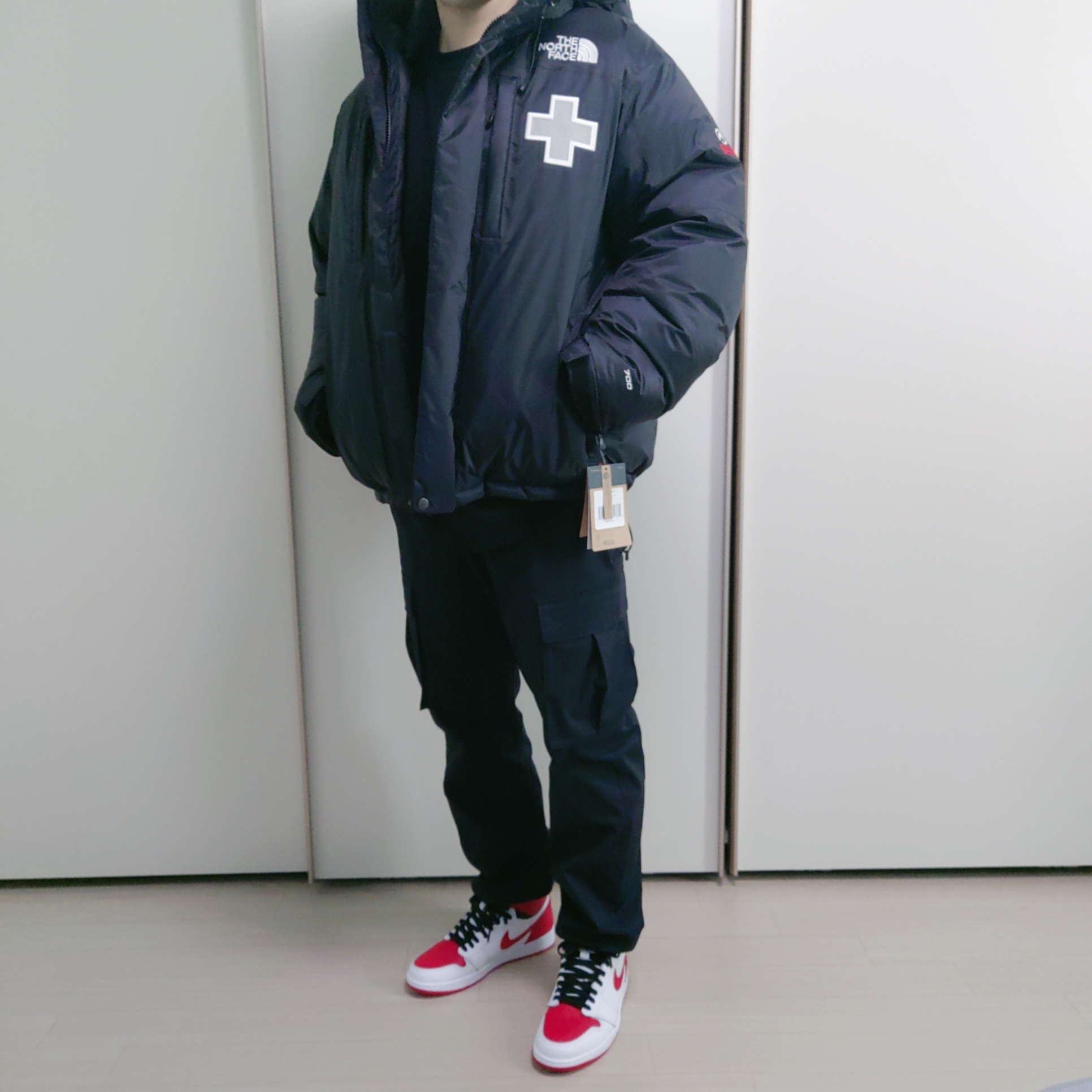 Supreme x The North Face Summit Series Rescue Baltoro Jacket Black - 22SS, Stussy Basic Stussy LS T-Shirt Black 2022 착용 스타일 - 2