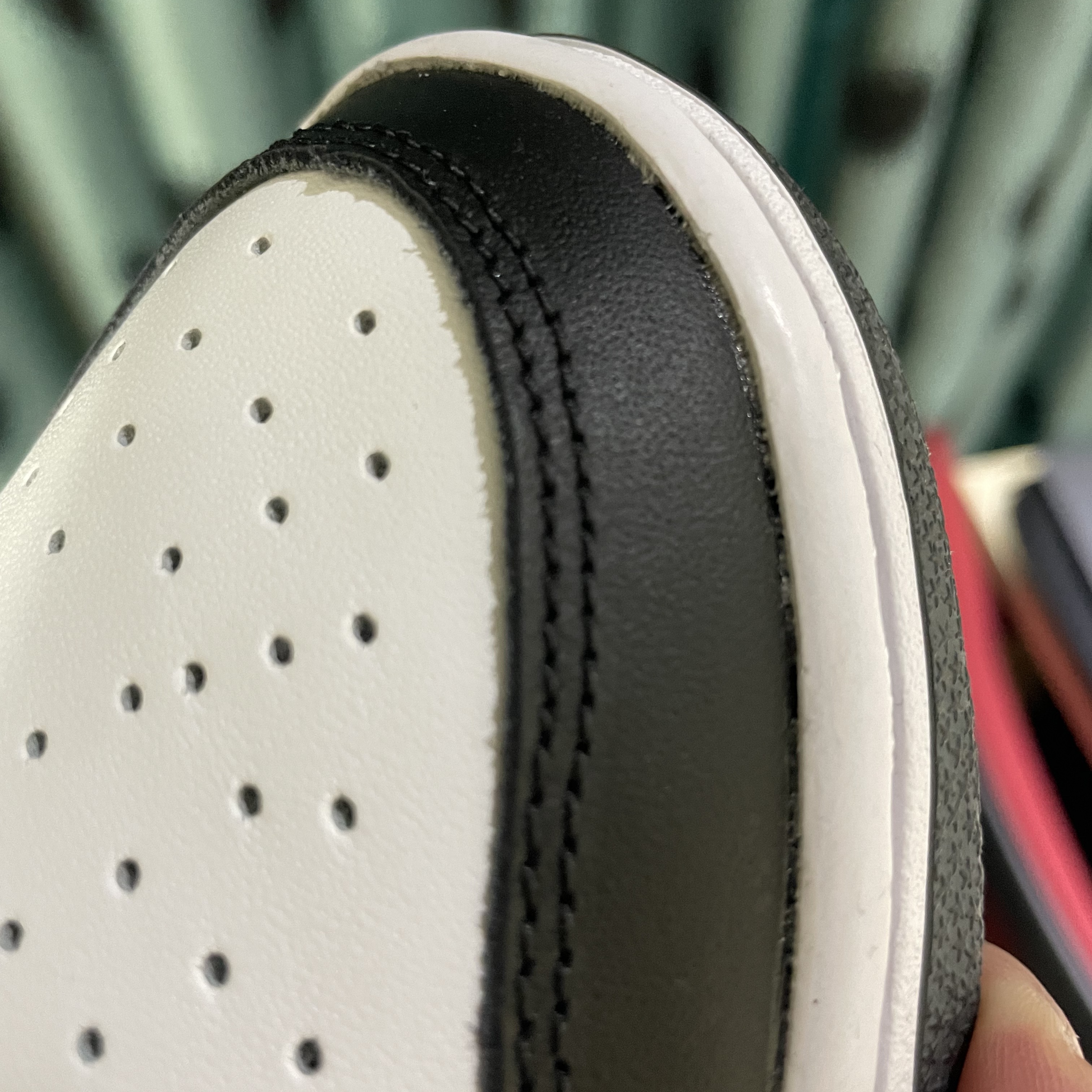 Nike Dunk Low Retro Black 착용 스타일 - 2