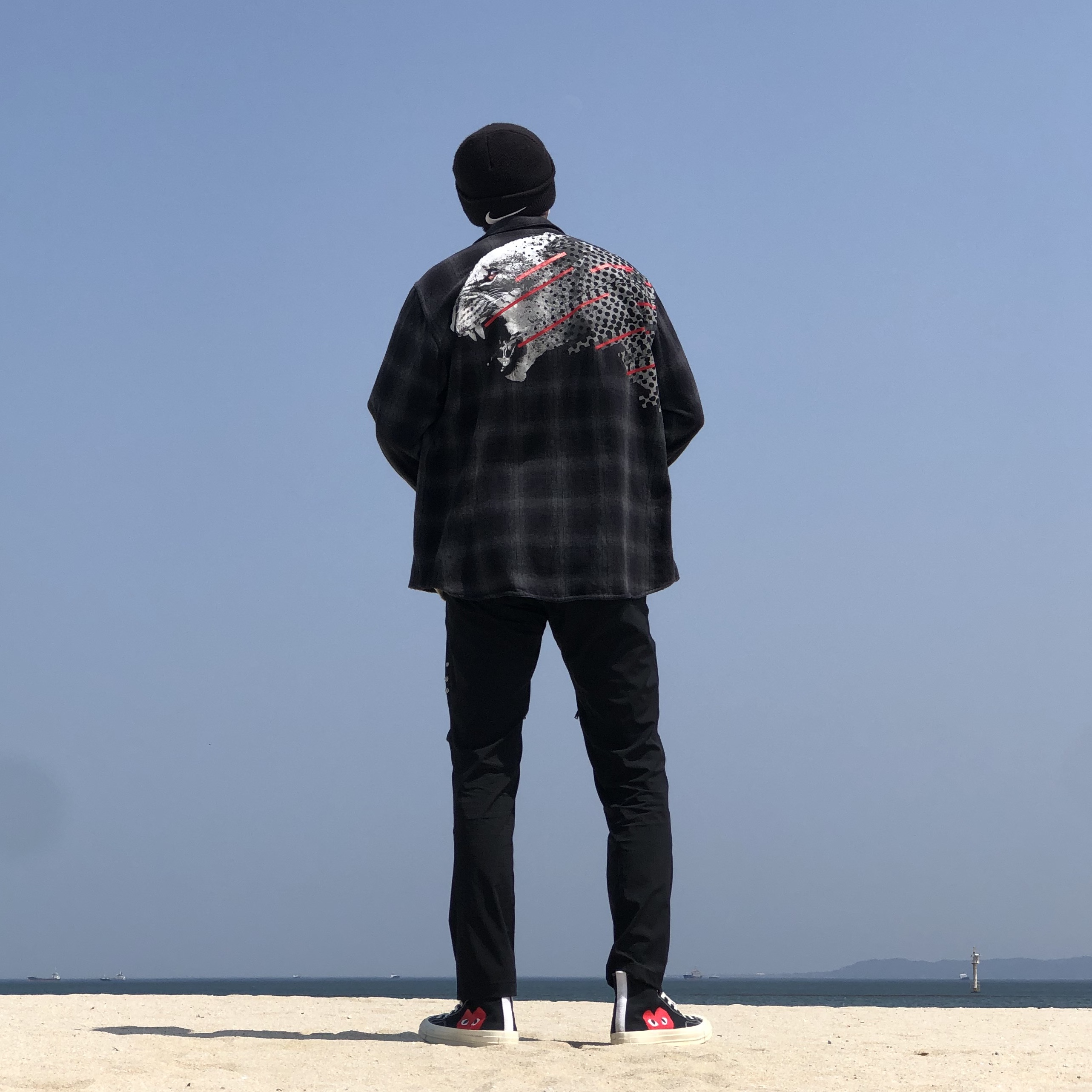 Nike x Stussy Cuff Beanie, Converse x Play Comme des Garcons Chuck 70 Hi Black 착용 스타일