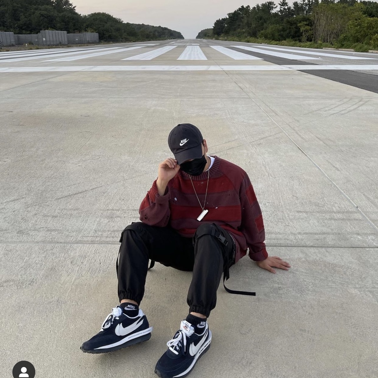 Nike x Sacai x Fragment LDWaffle Blackened Blue 착용 스타일