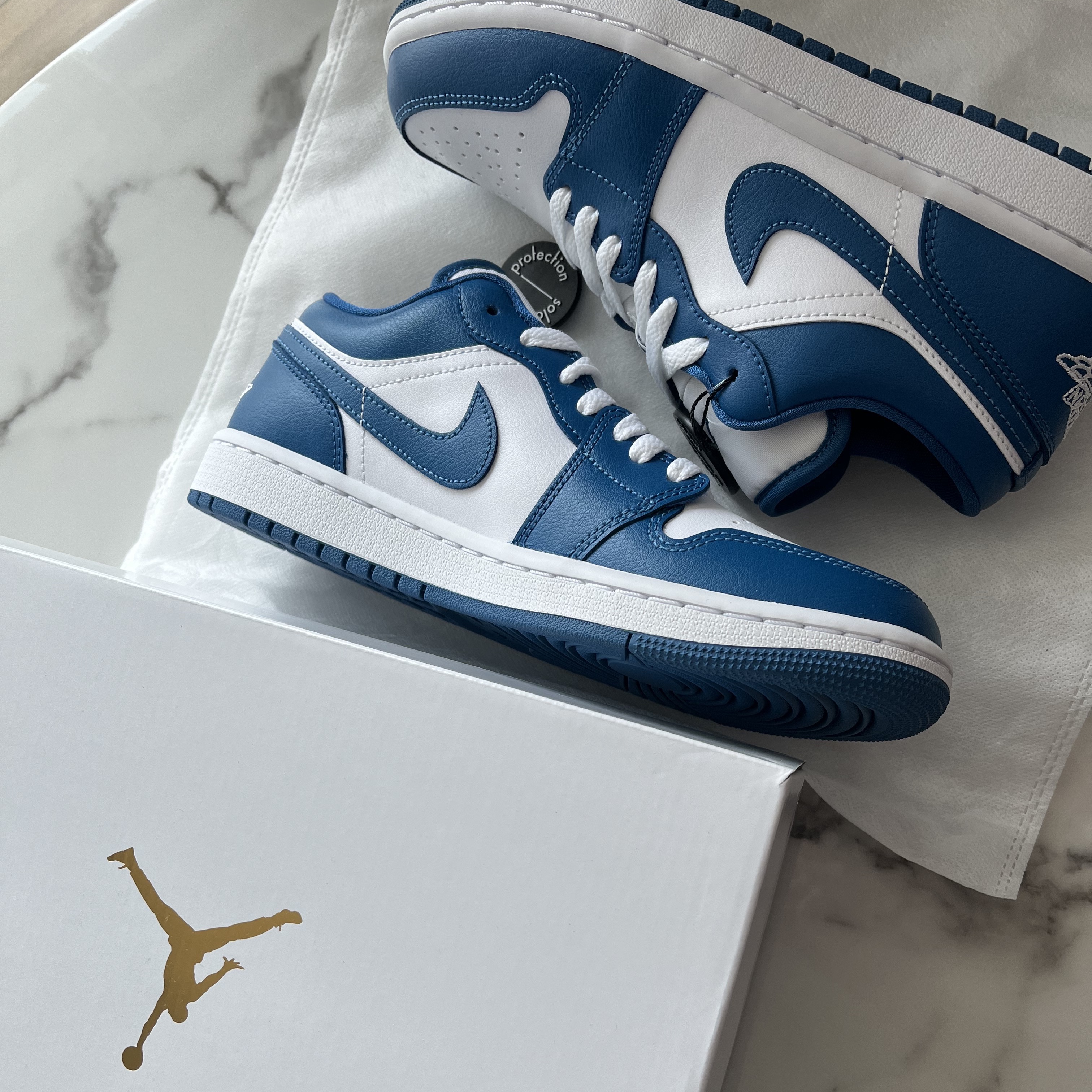(W) Jordan 1 Low White Dark Marina Blue 착용 스타일