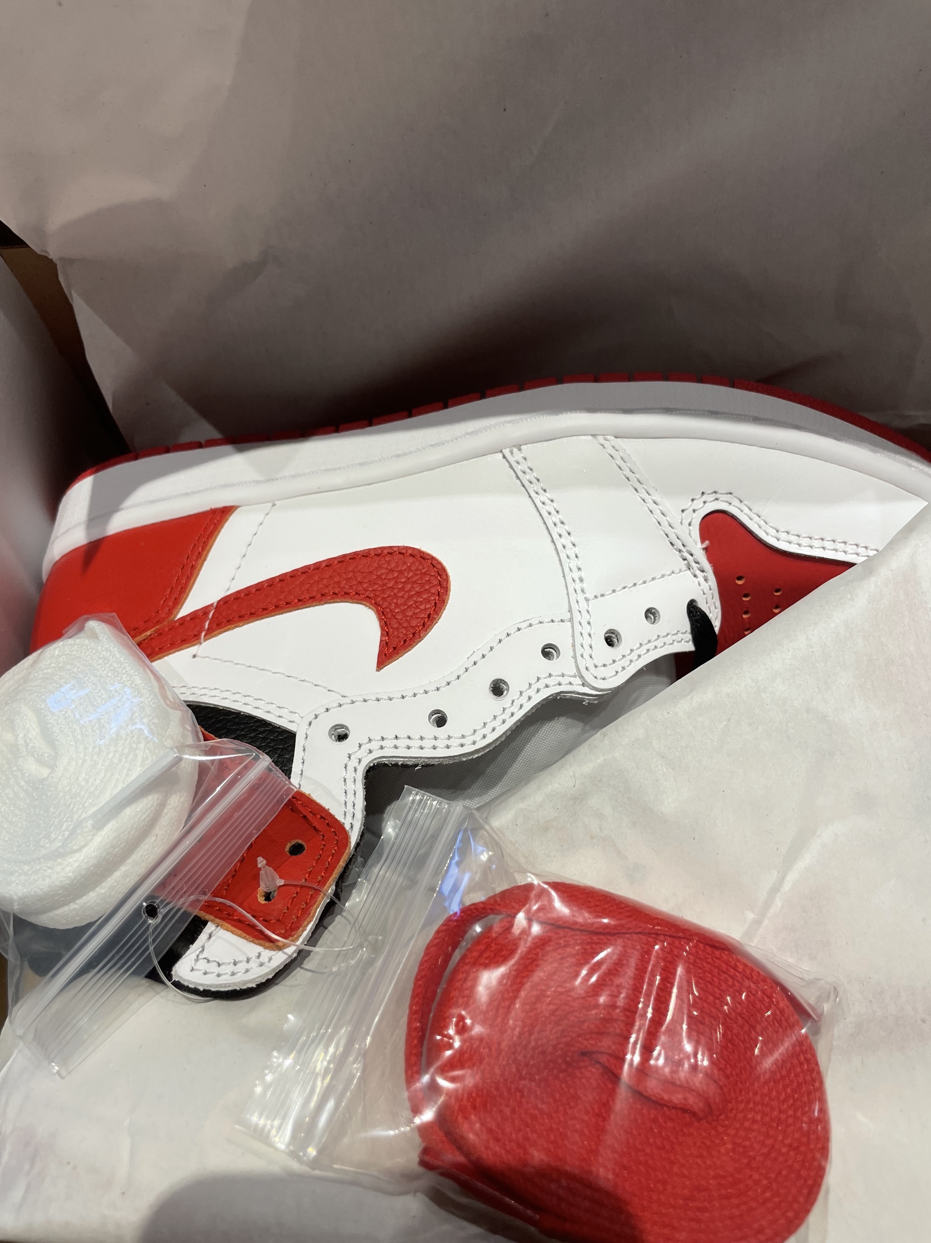 Jordan 1 Retro High OG Heritage 착용 스타일 - 3