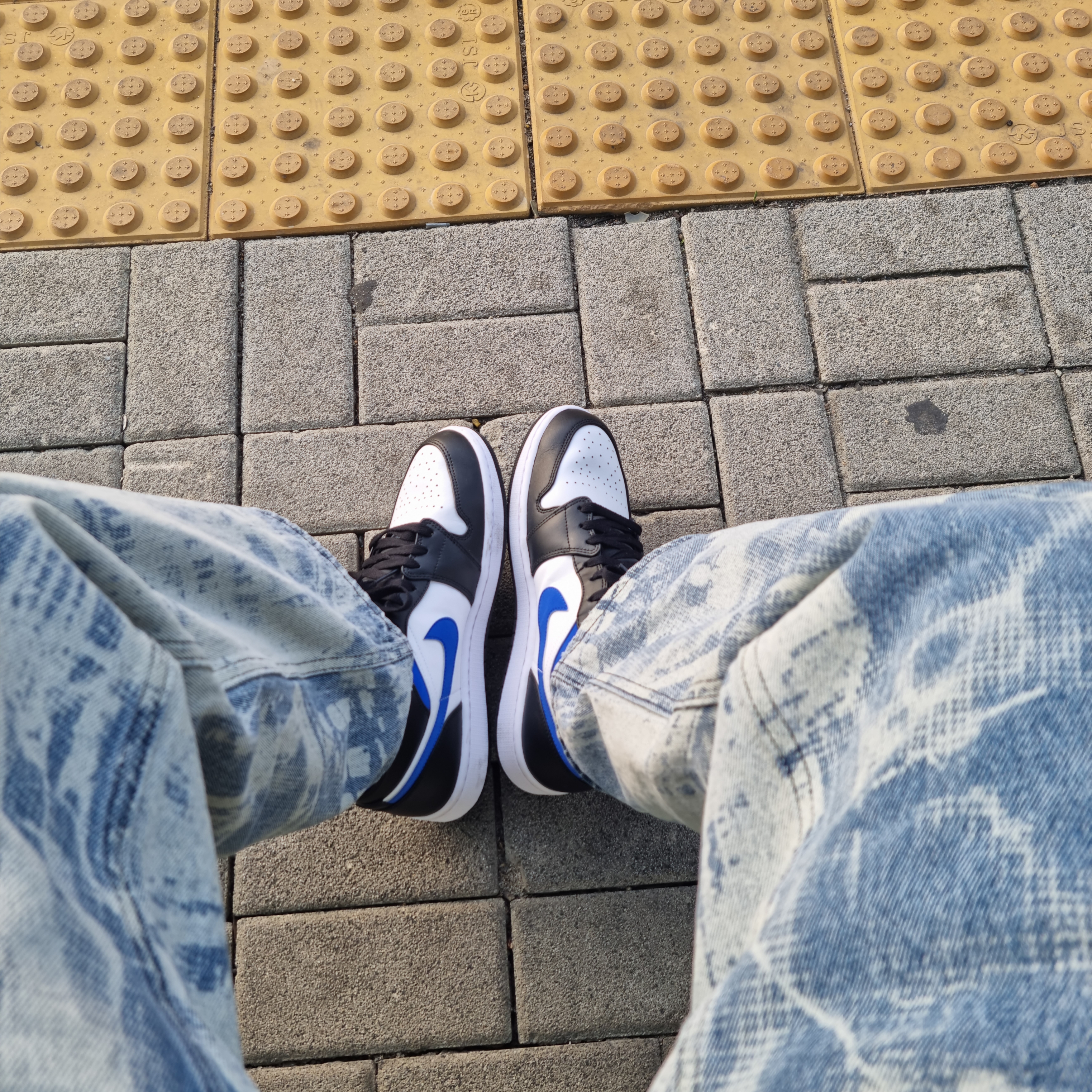 Jordan 1 Mid Racer Blue 착용 스타일