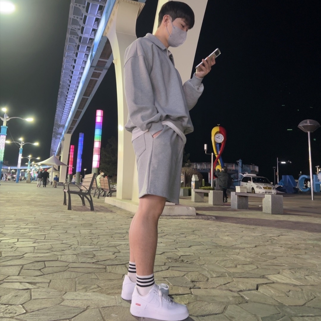 Nike x Supreme Air Force 1 Low White 착용 스타일