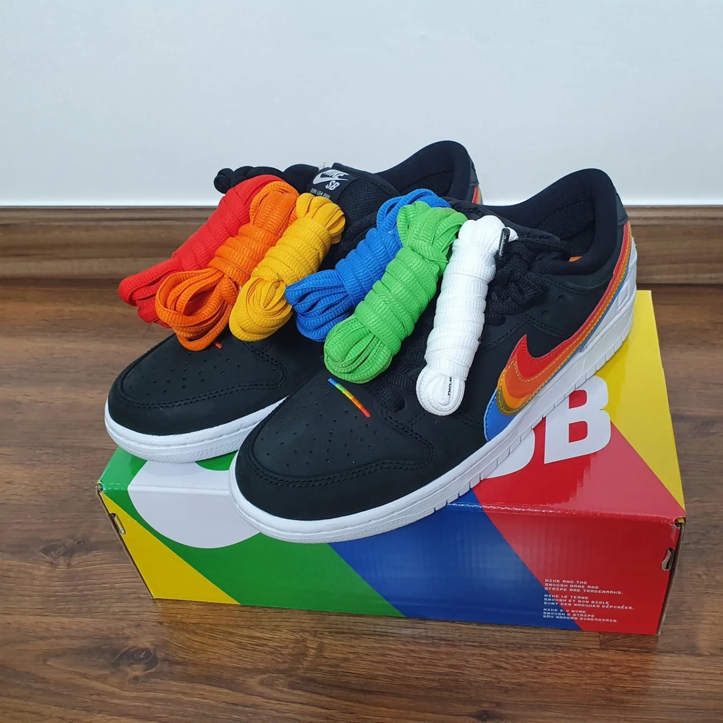 Nike x Polaroid SB Dunk Low Pro QS Black 착용 스타일 - 2