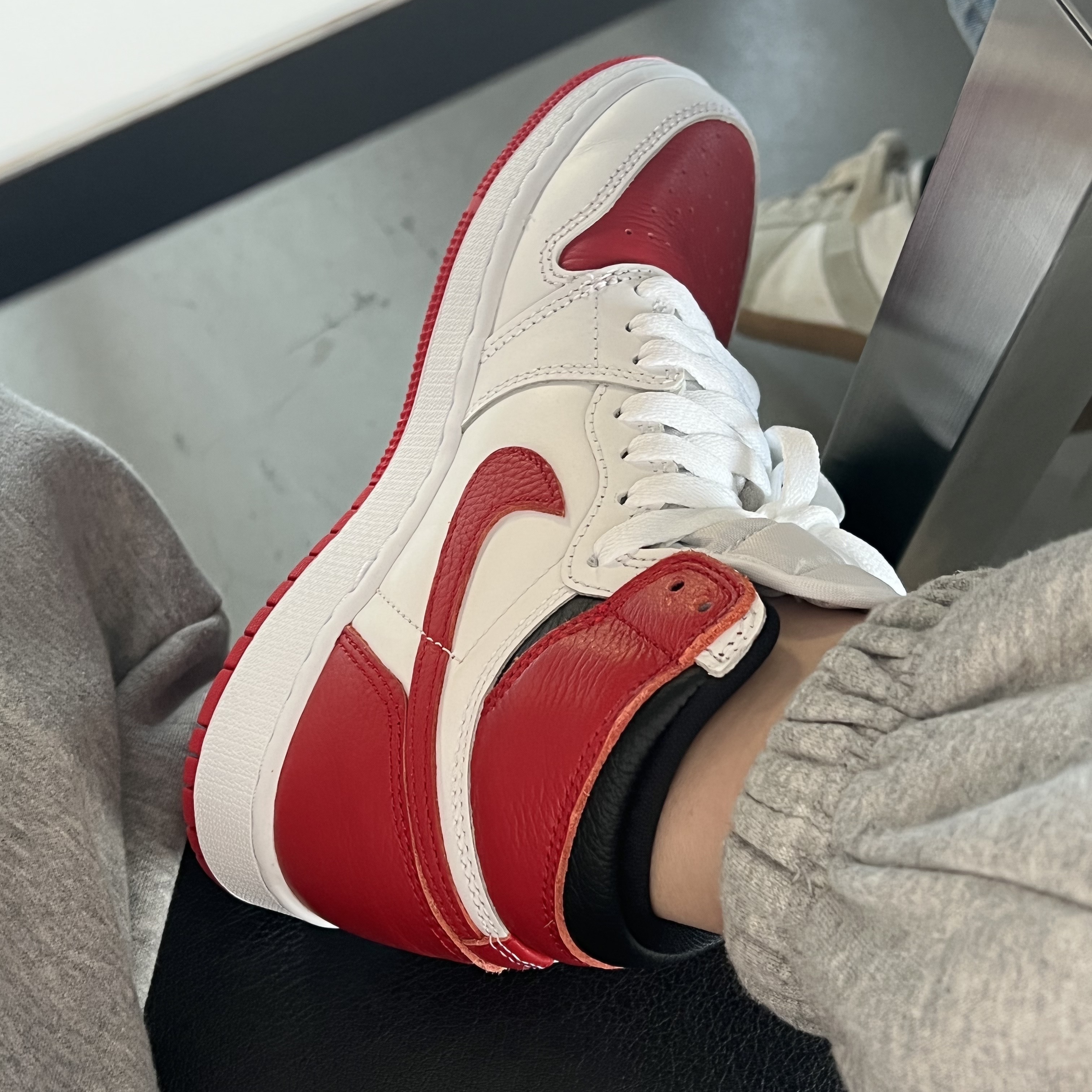 (GS) Jordan 1 Retro High OG Heritage 착용 스타일