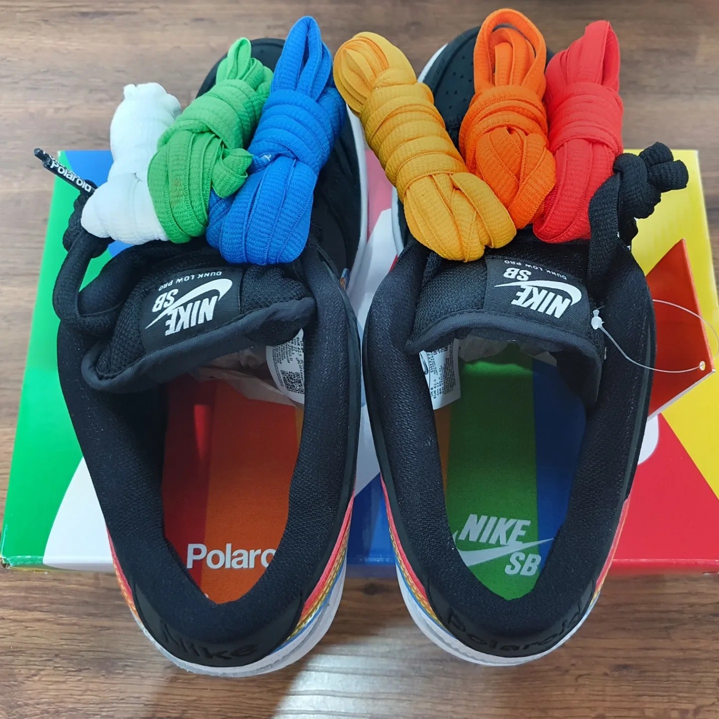 Nike x Polaroid SB Dunk Low Pro QS Black 착용 스타일 - 3