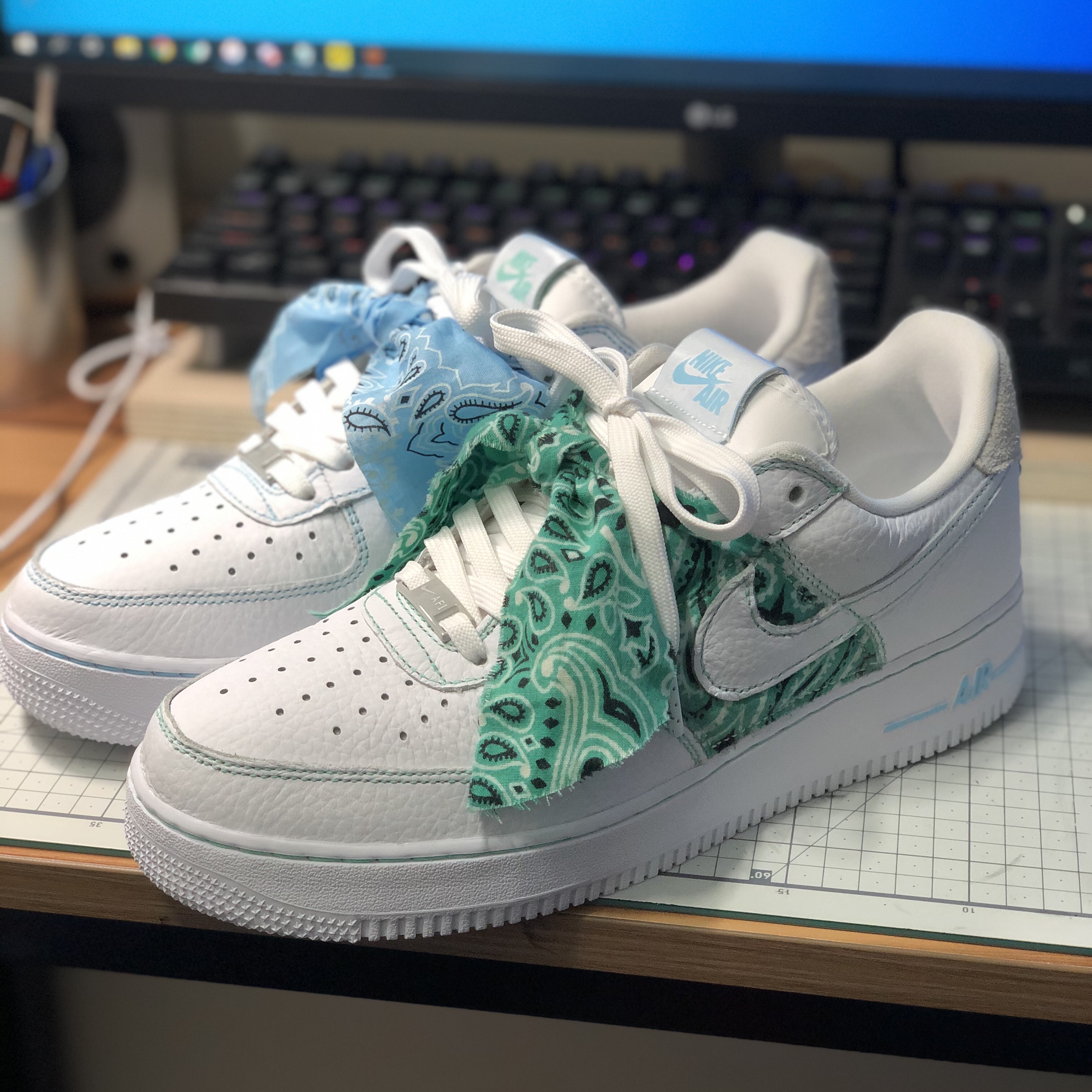 Nike Air Force 1 '07 Craft Vast Grey 착용 스타일 - 4