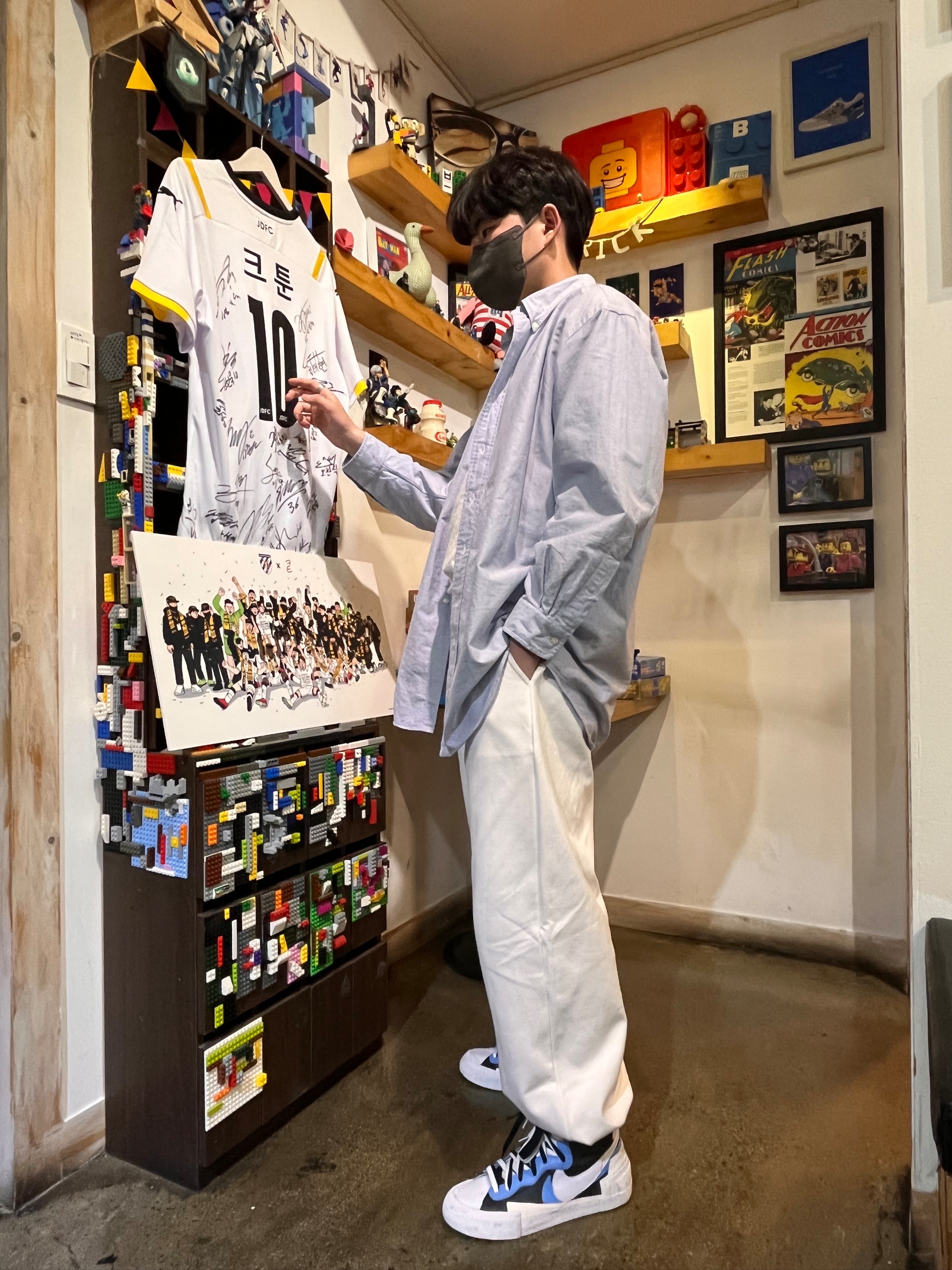 Nike x Sacai Blazer Mid White Black Legend Blue 착용 스타일