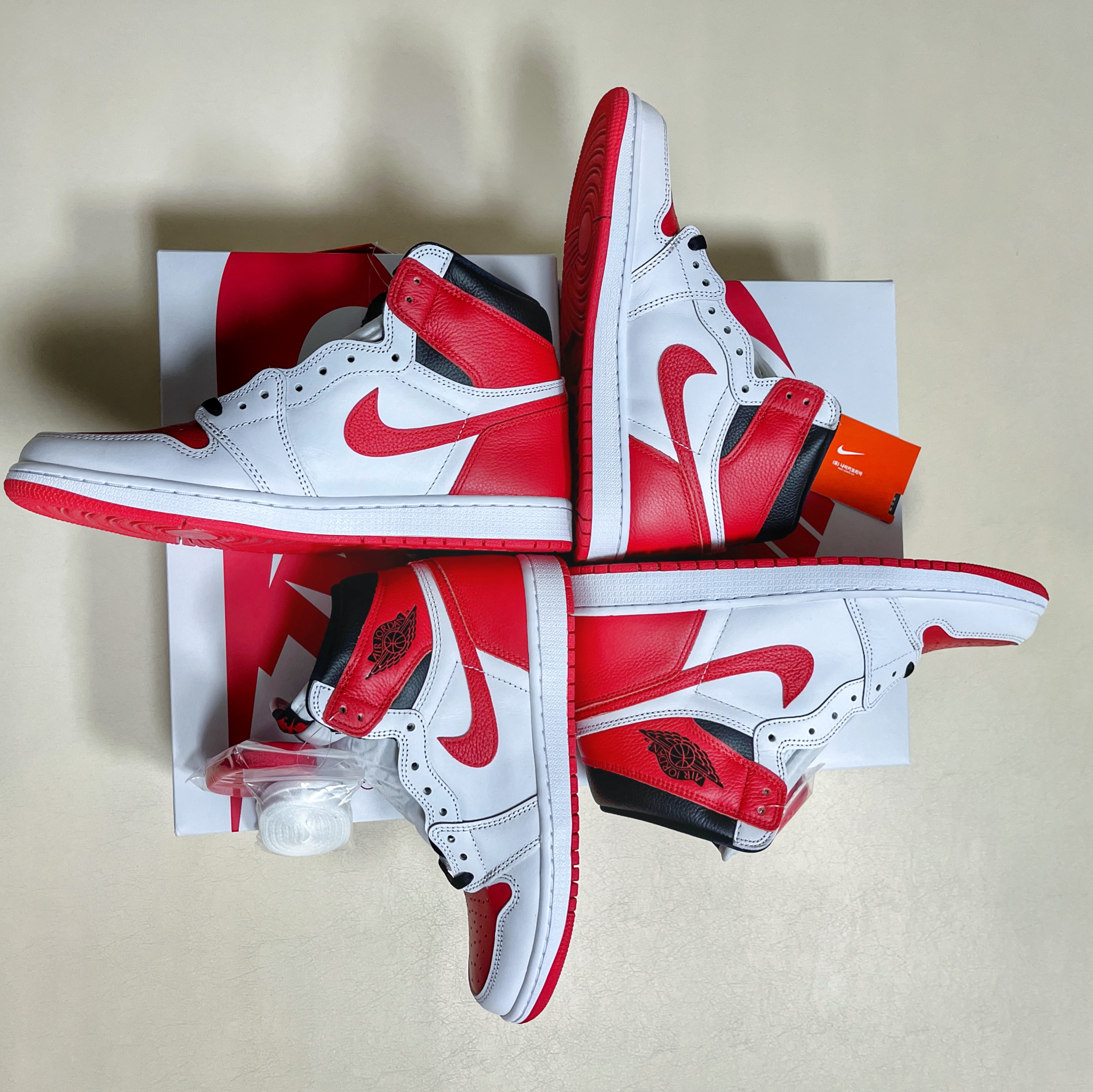 Jordan 1 Retro High OG Heritage 착용 스타일