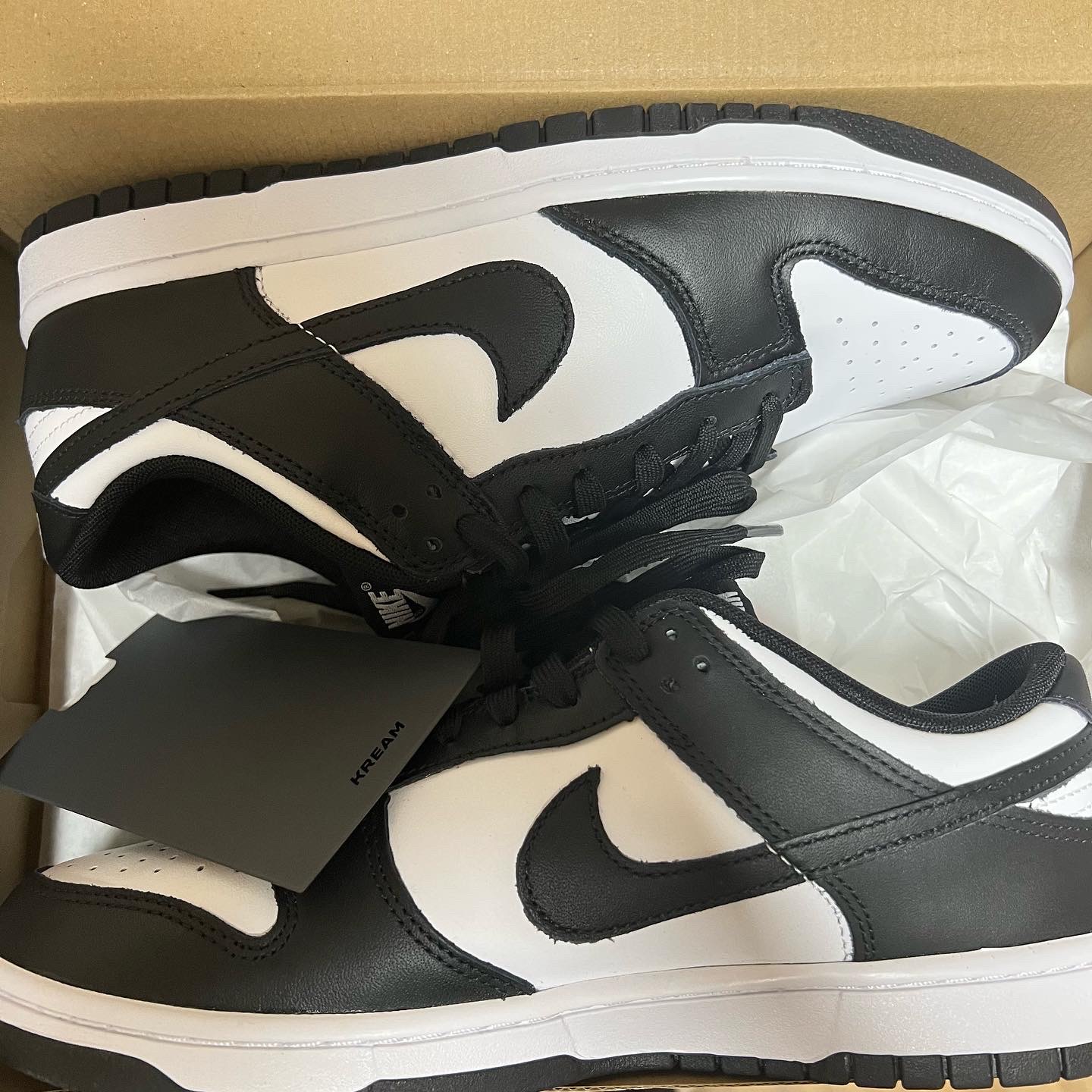 Nike Dunk Low Retro Black 착용 스타일 - 1