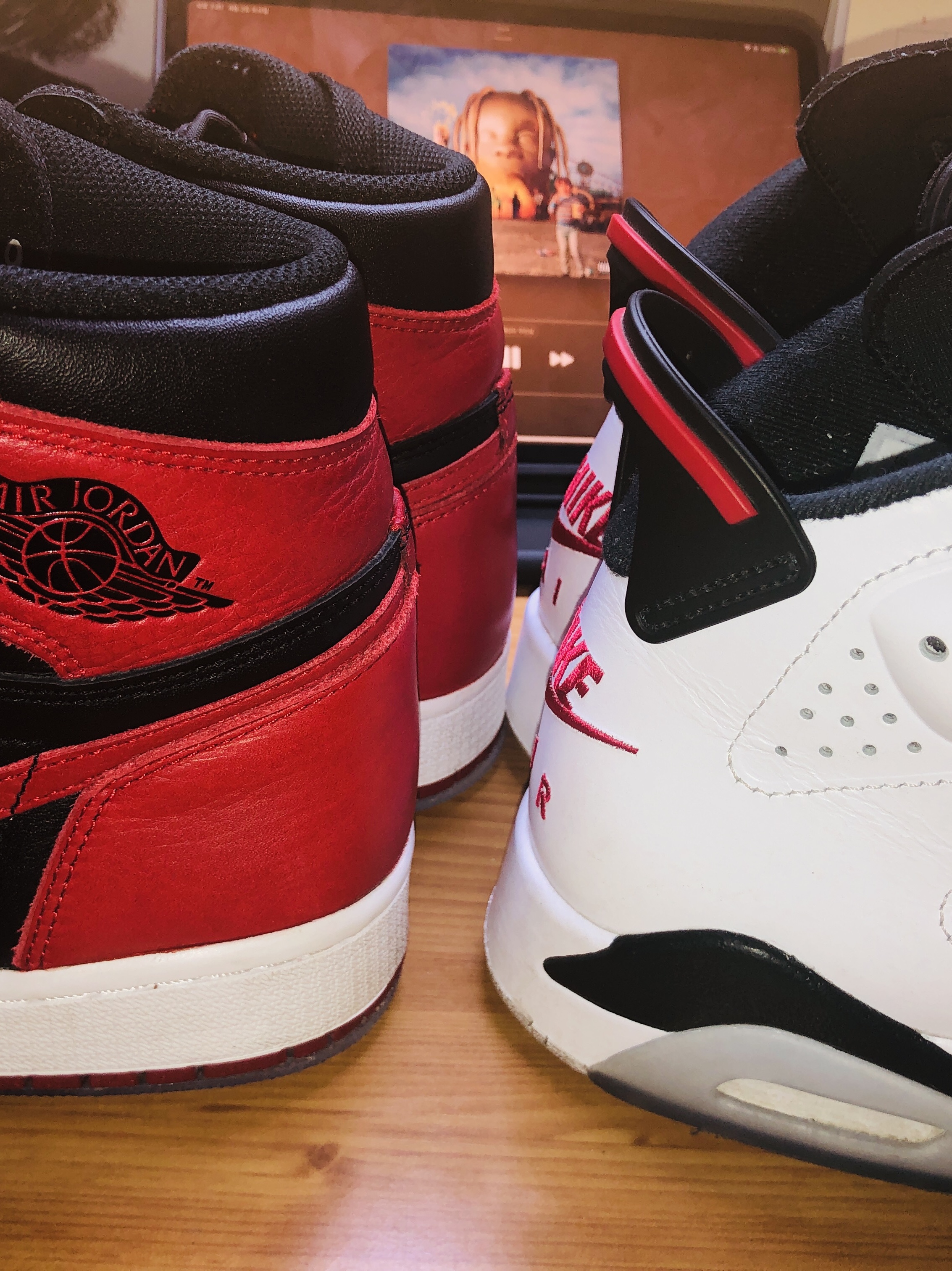 Jordan 1 Retro High OG Bred Banned 2016, Jordan 6 Retro Carmine 2021 착용 스타일 - 4