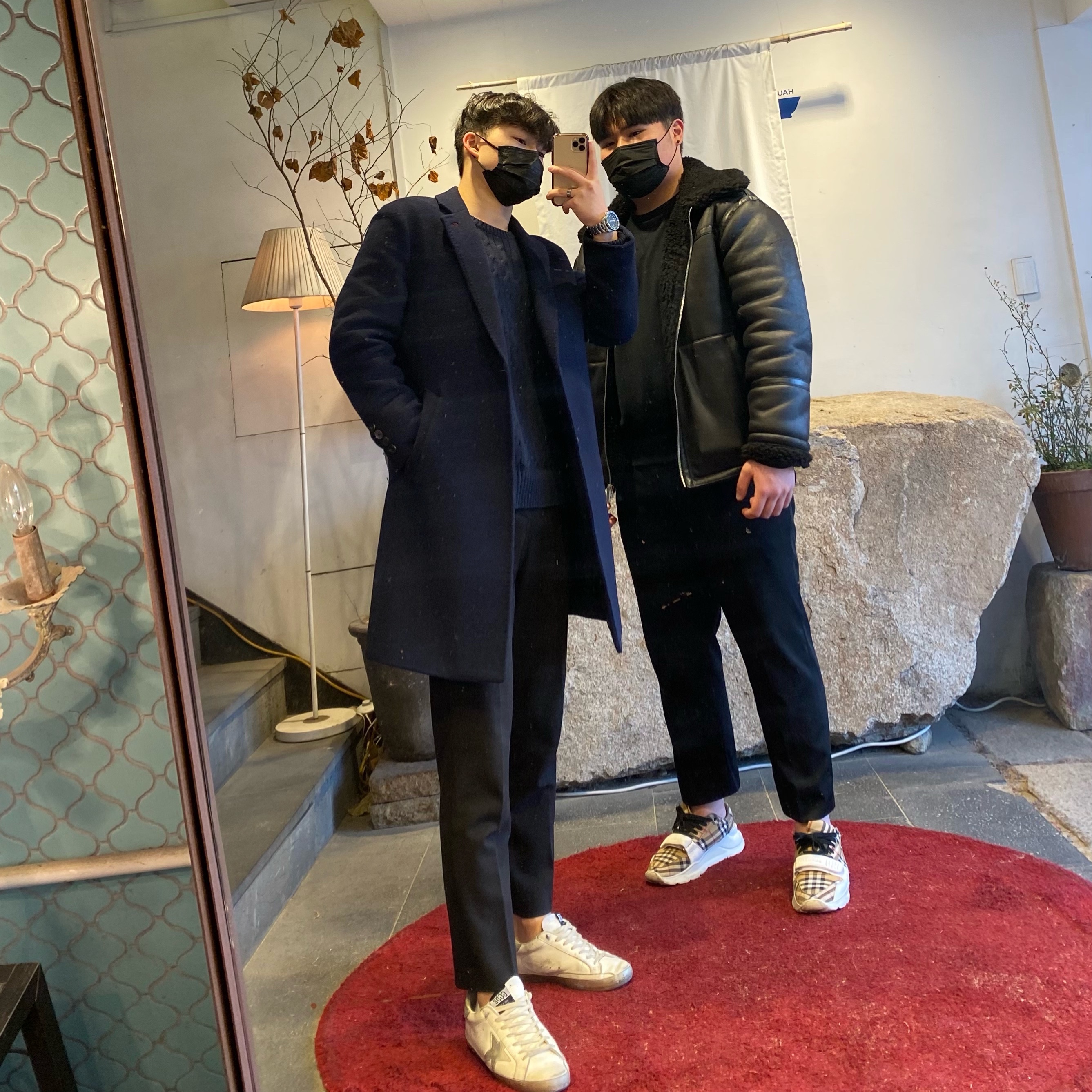 Golden Goose Superstar White Gold Heel Tab Sneakers, [30%적립] Polo Ralph Lauren Cable Knit Wool Cashmerer Sweater Hunter Navy 착용 스타일