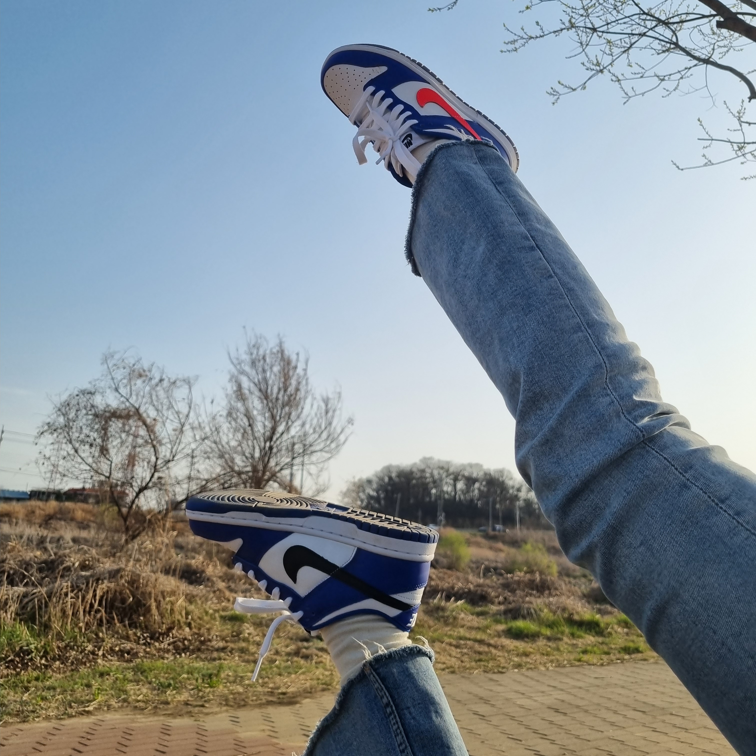 (GS) Nike Dunk Low Bright Crimson Game Royal 착용 스타일