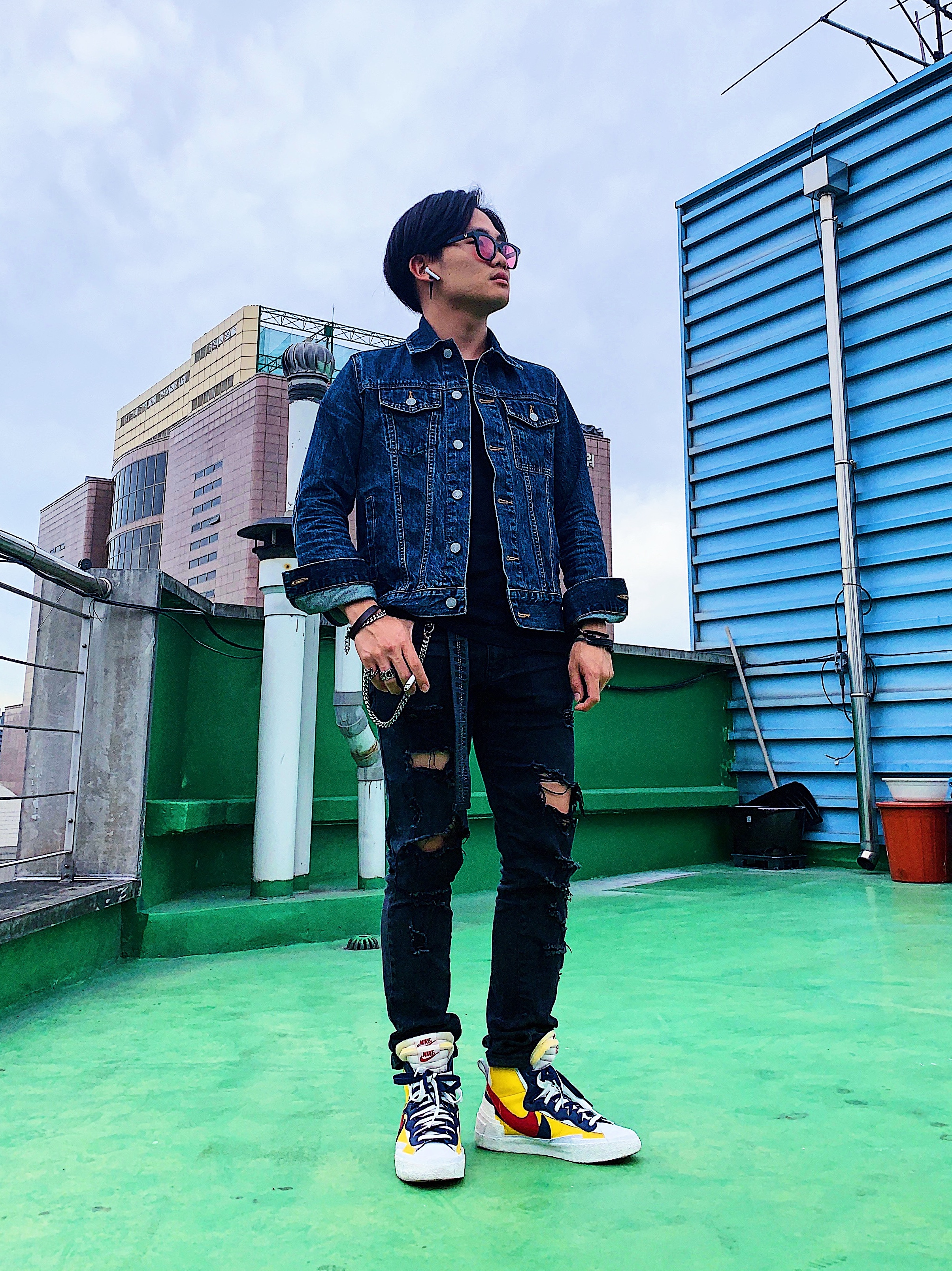 Nike x Sacai Blazer Mid Snow Beach 착용 스타일
