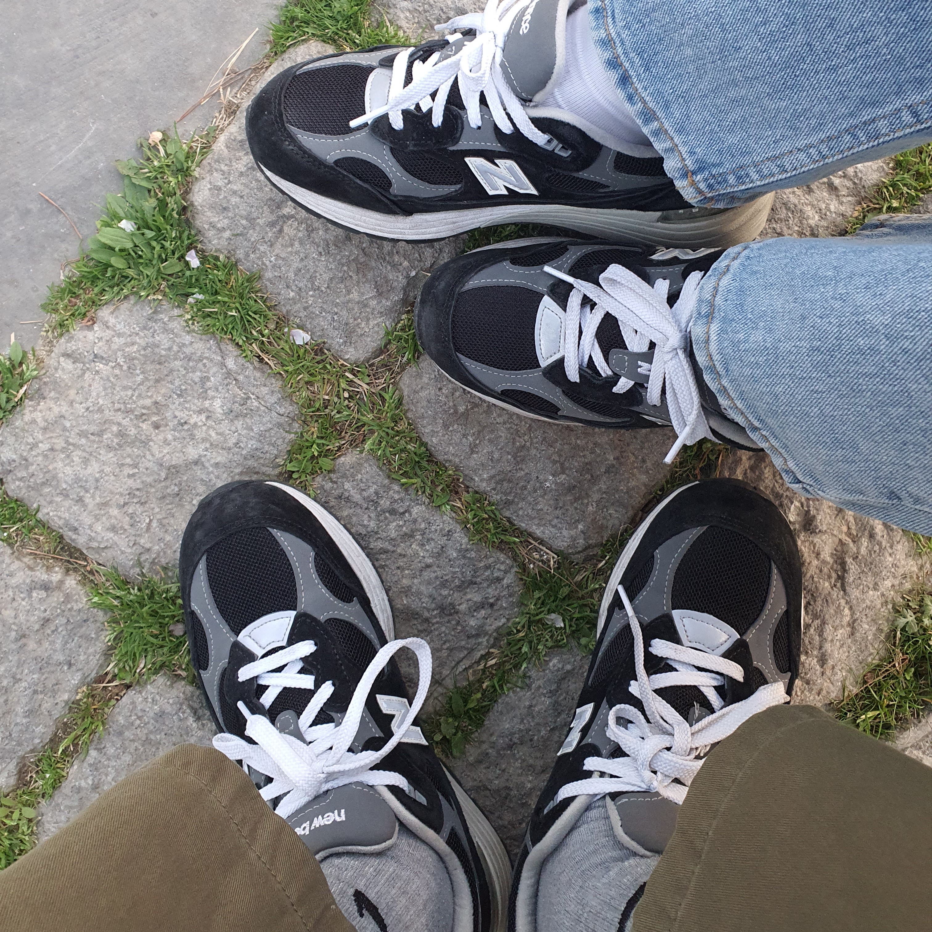 New Balance 992 Made in USA Black Grey 착용 스타일