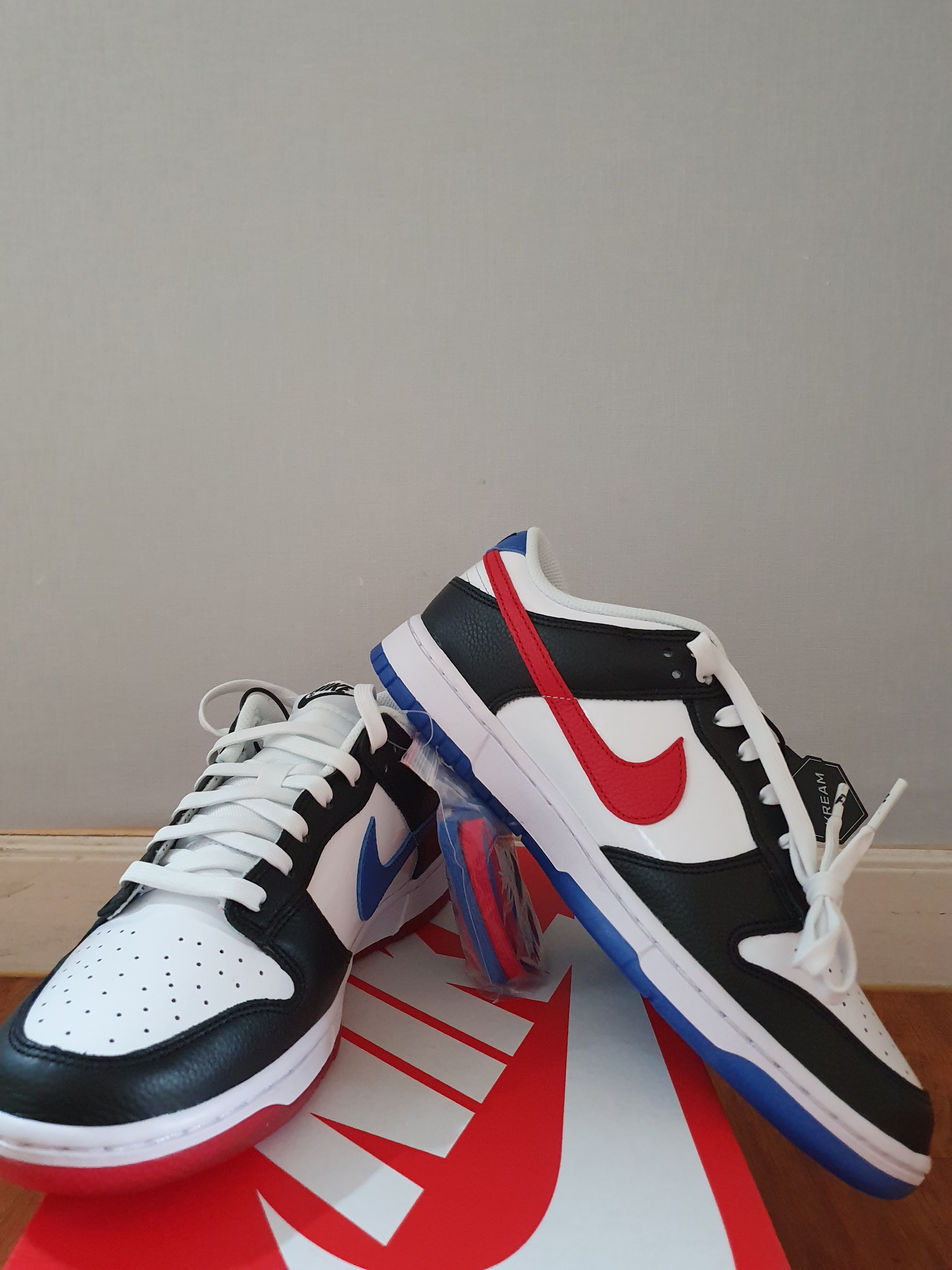 Nike Dunk Low SE Seoul 착용 스타일 - 2
