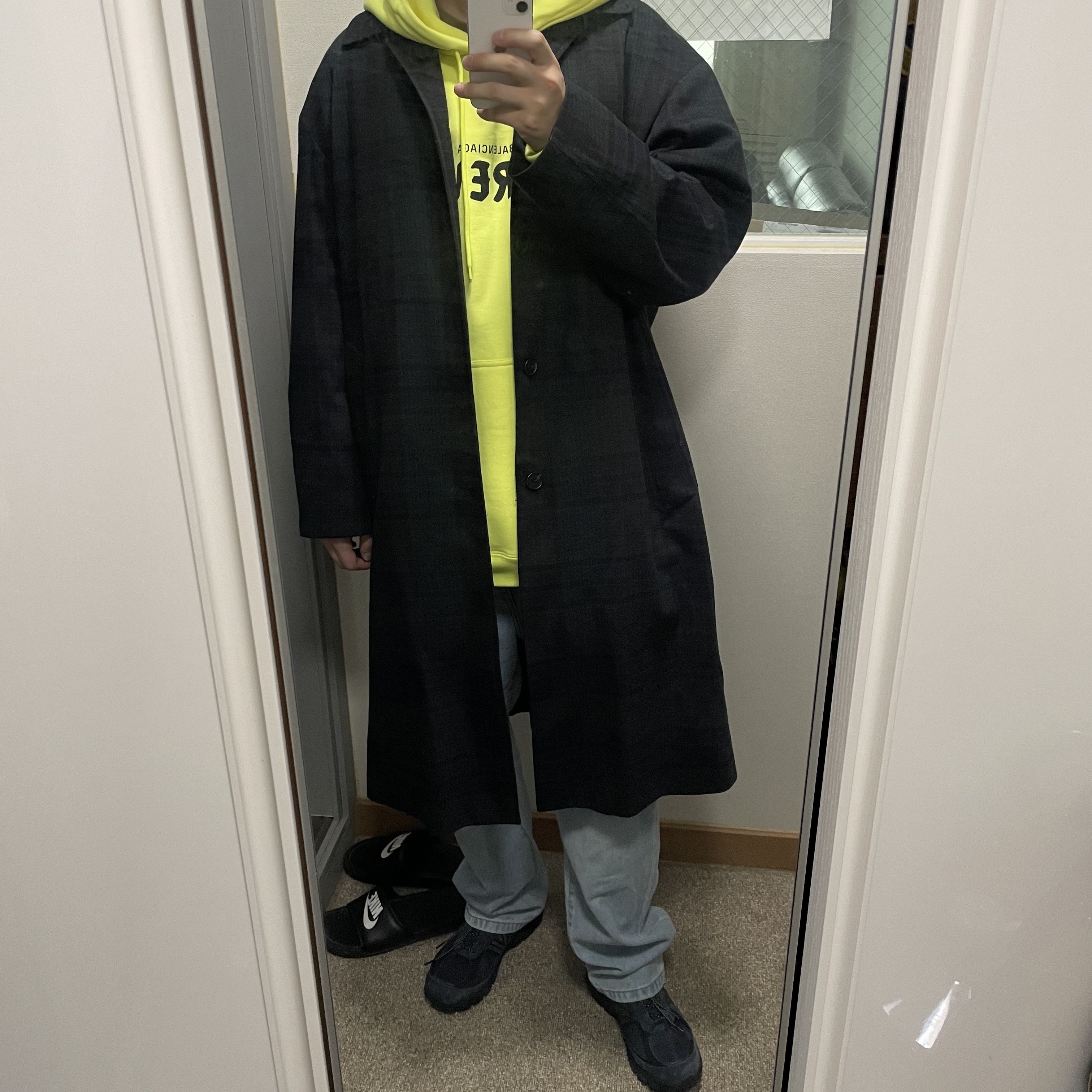 New Balance x JJJJound 990v4 Navy 착용 스타일