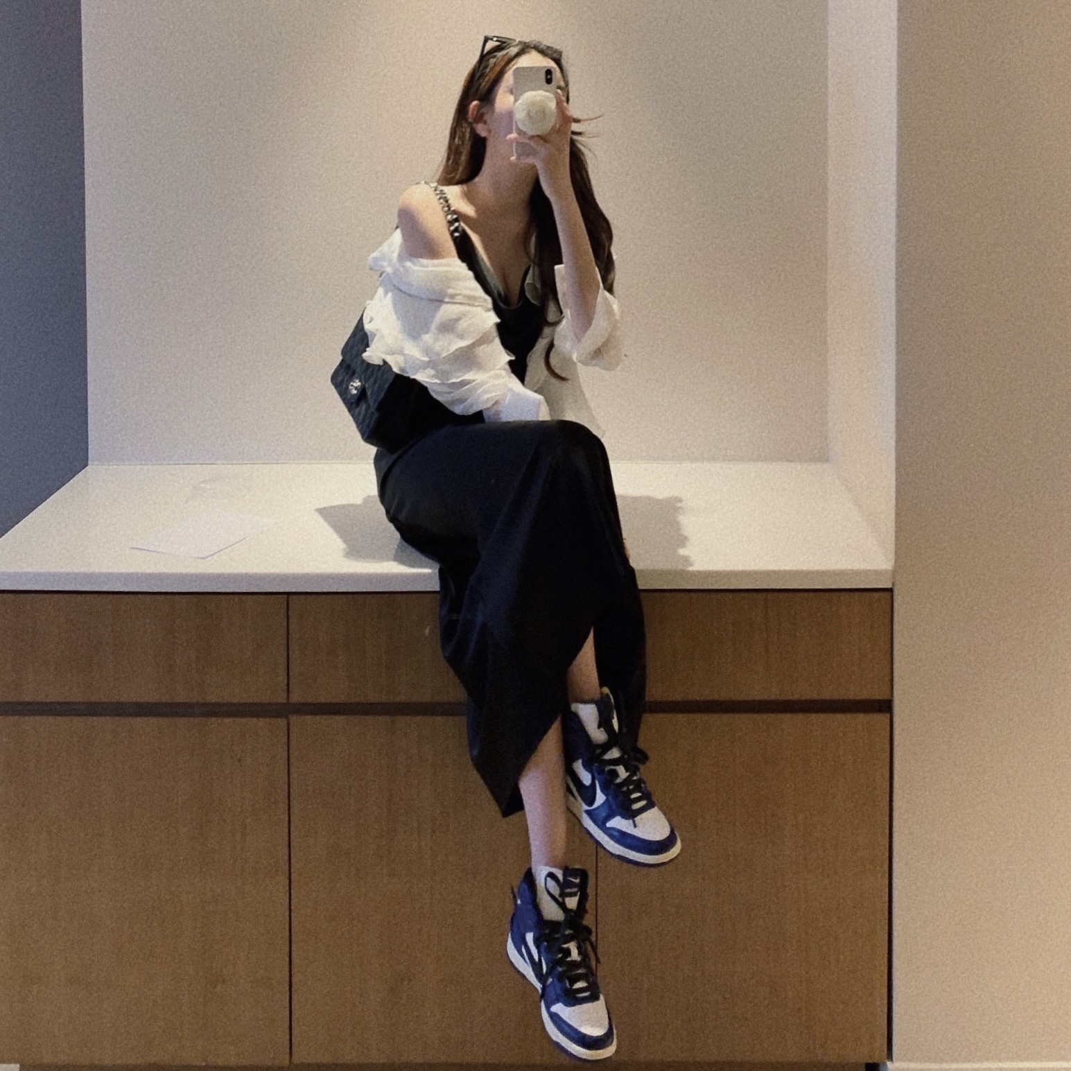 Nike x Ambush Dunk High Deep Royal Blue 착용 스타일 - 2