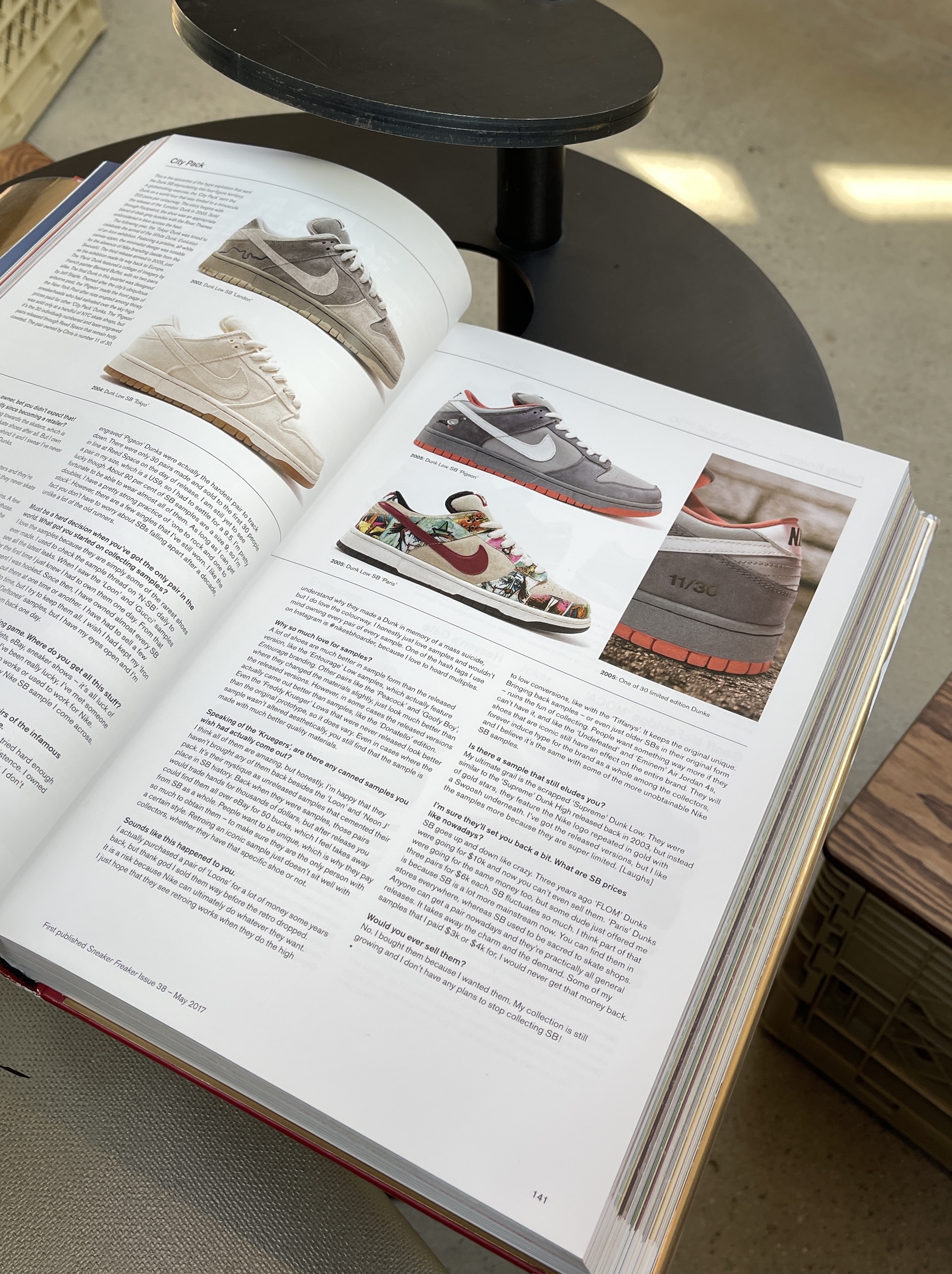 Nike x Staple Dunk SB Low NYC Pigeon, Jordan 1 OG Chicago 1985 착용 스타일 - 2